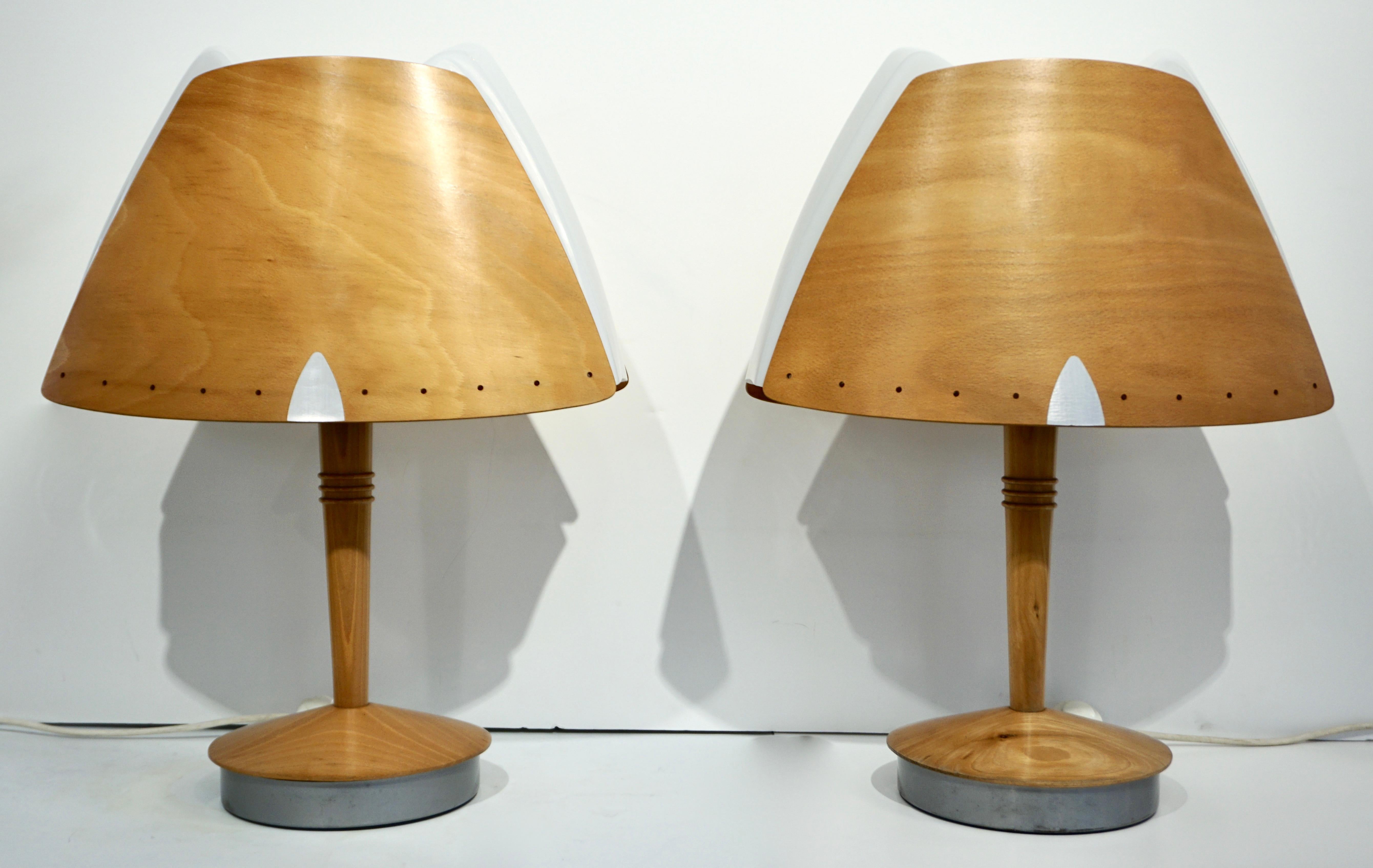 1970 French Pair of Birch Wood and Acrylic Table Lamp for Barcelona Hilton Hotel For Sale 5