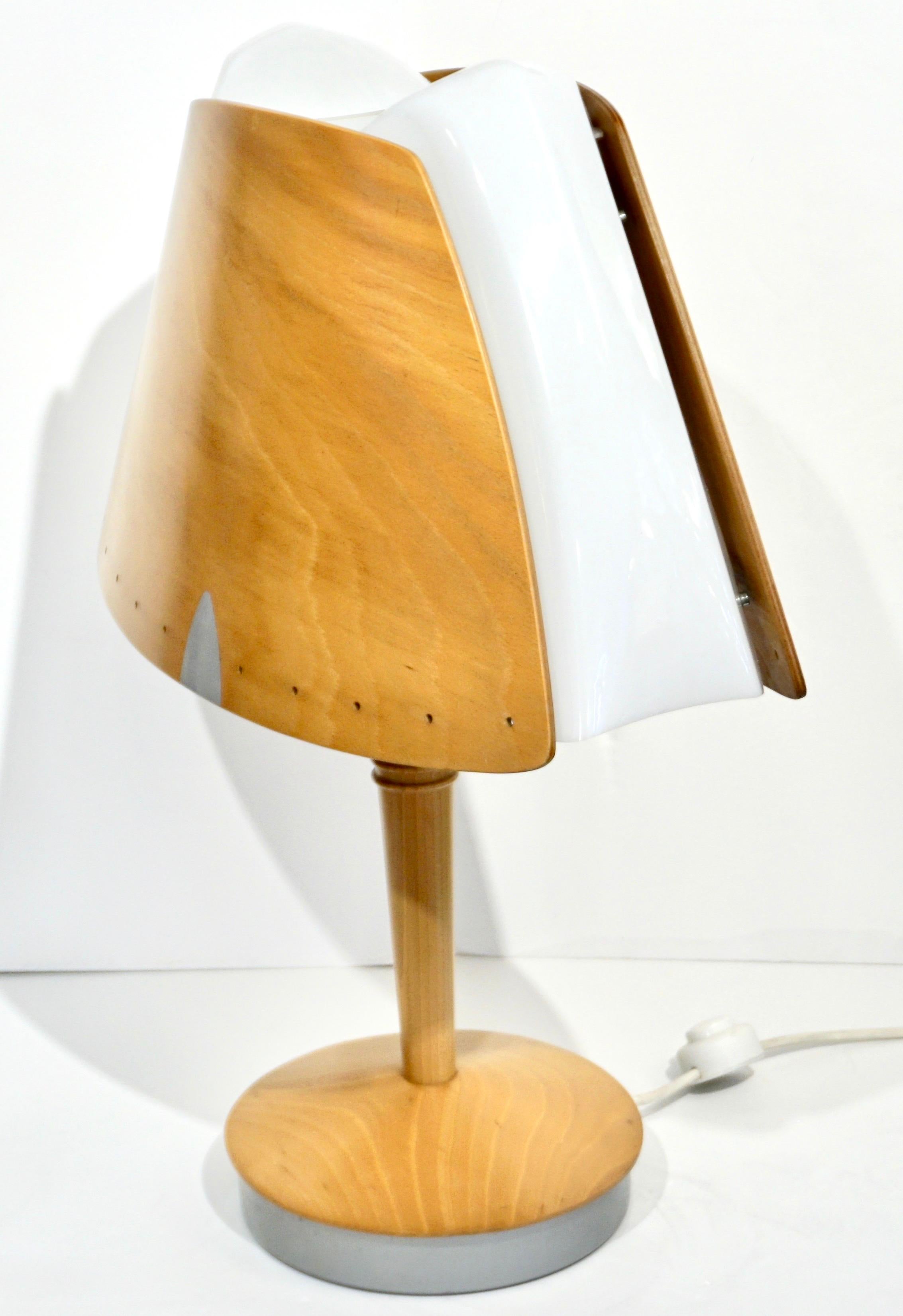 1970 French Pair of Birch Wood and Acrylic Table Lamp for Barcelona Hilton Hotel For Sale 11