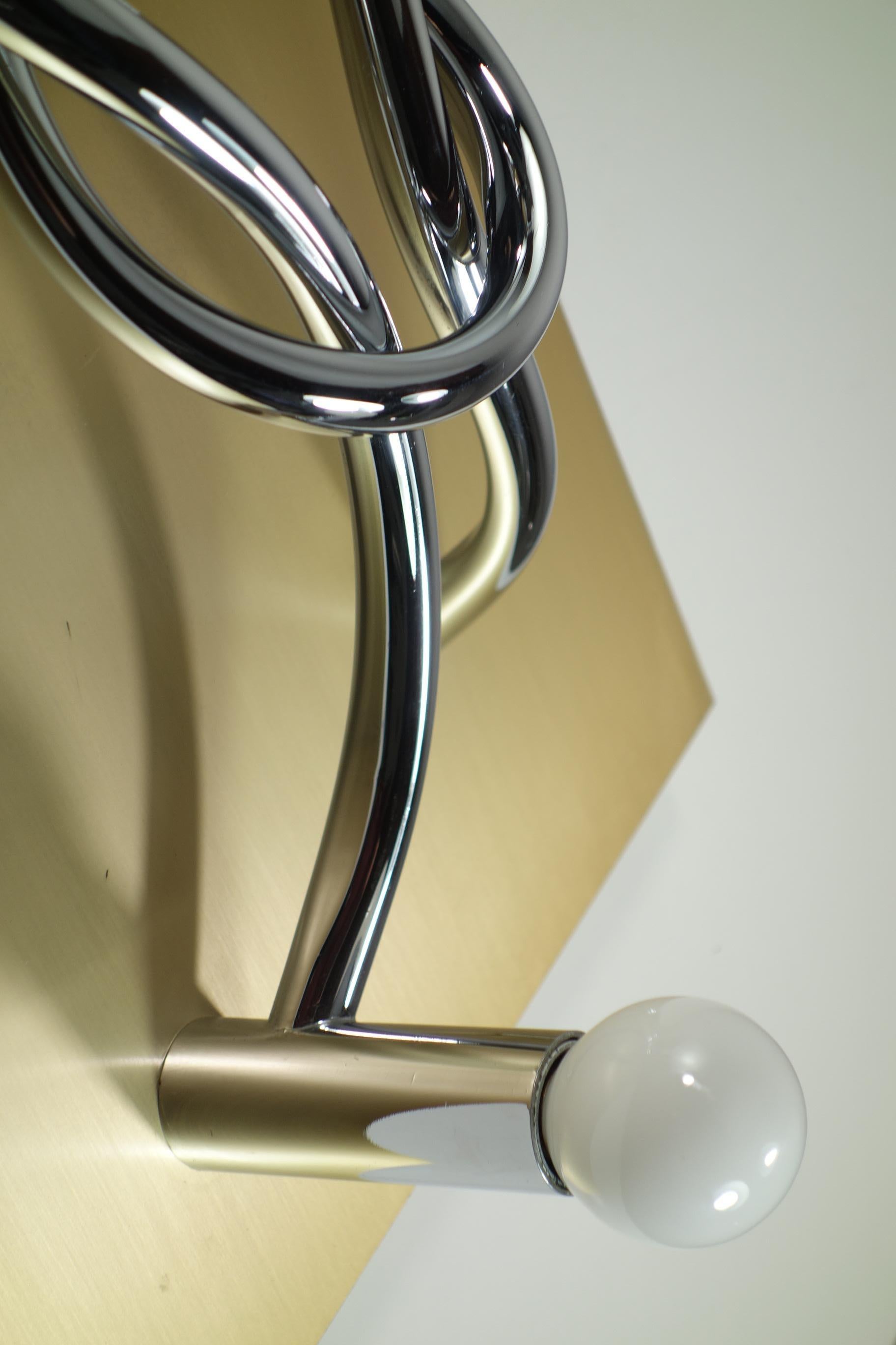 1970 Giacomo Benevelli Missaglia Steel Sculpture Light Panel Wall Lamp For Sale 1