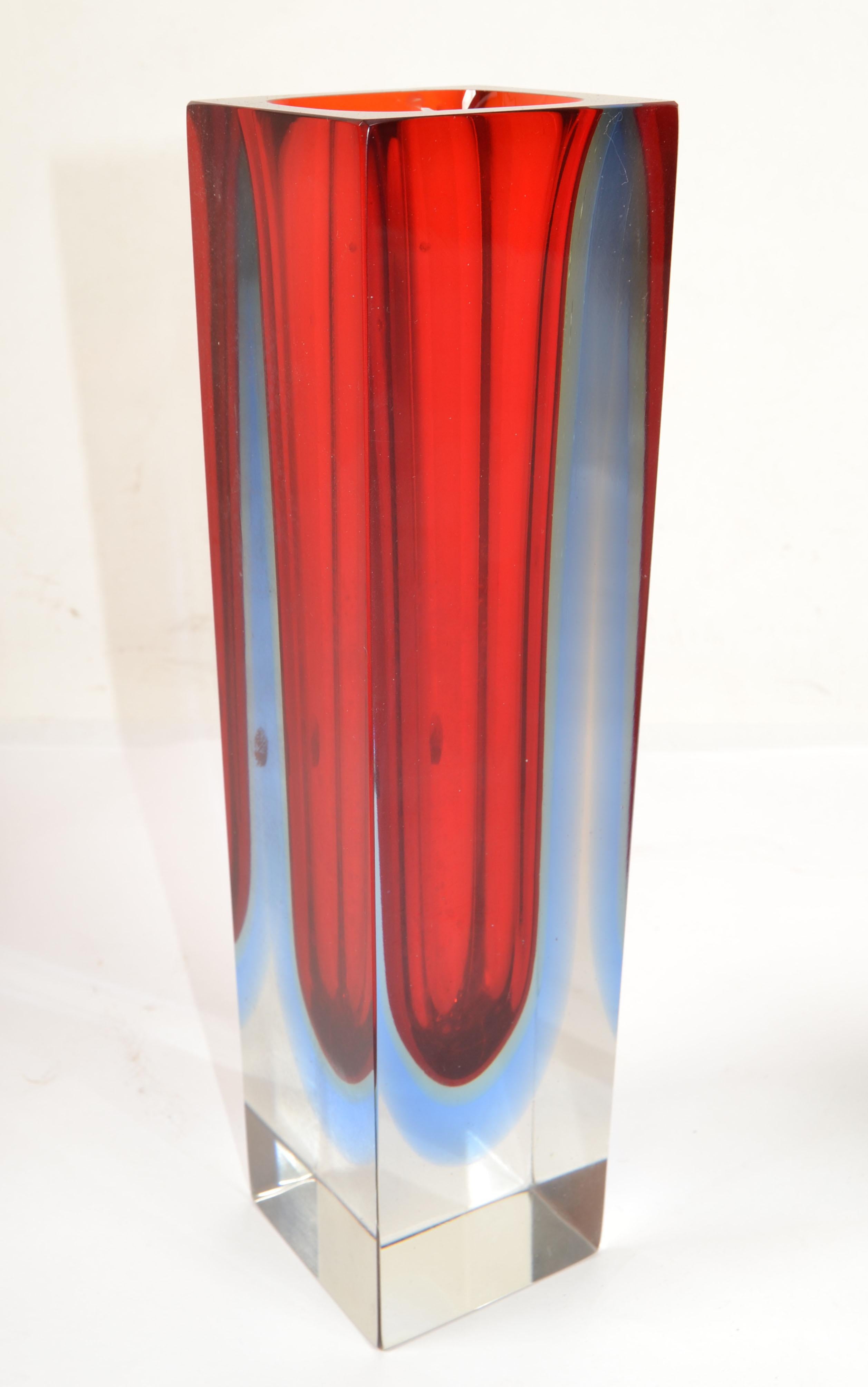 20th Century 1970 Italian Alessandro Mandruzzato Murano Art Glass Vase Sommerso Red Baby Blue For Sale