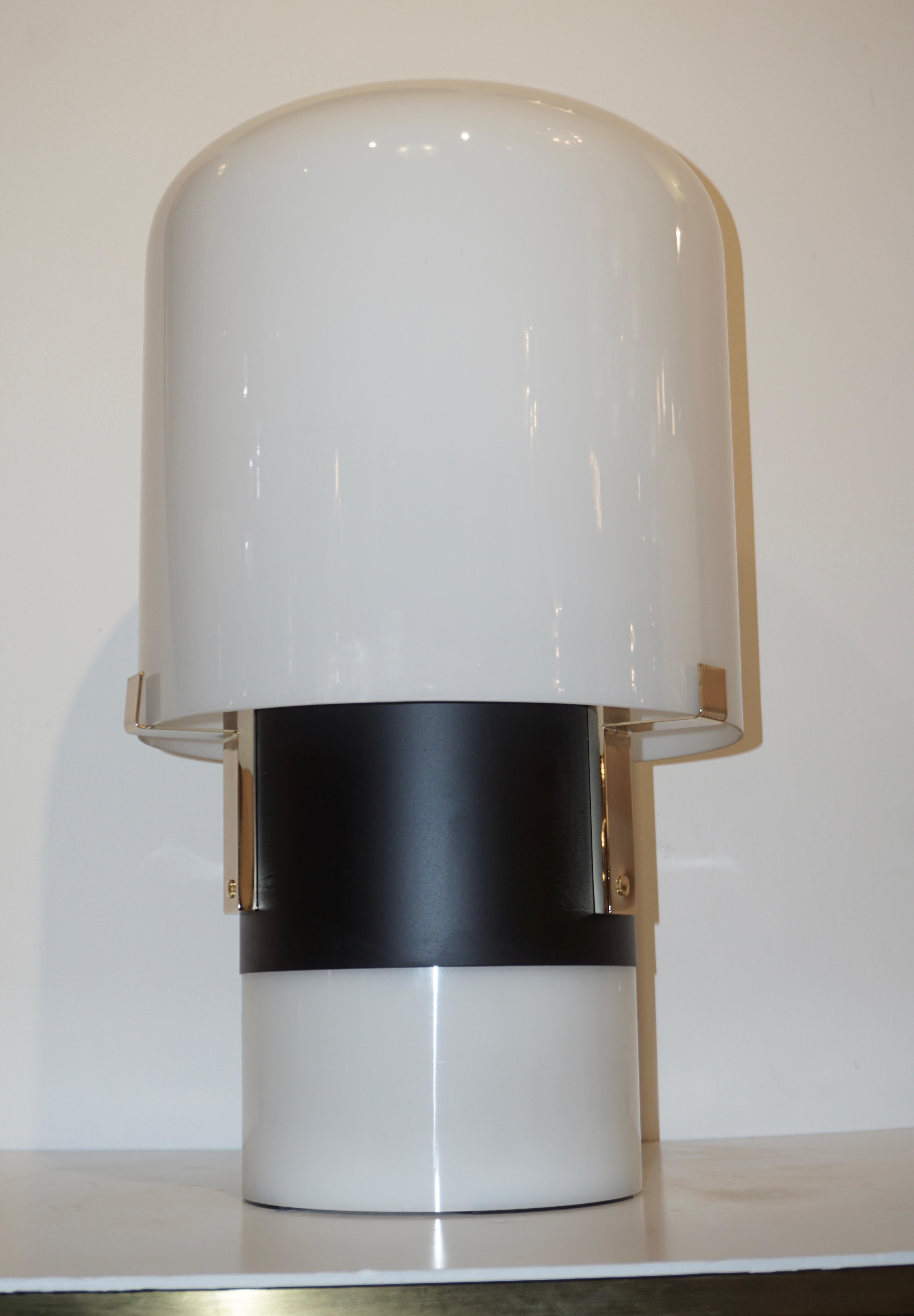 1970 Italian Minimalist Pair of Black White Glass Double-Lit Lucite Modern Lamps 4