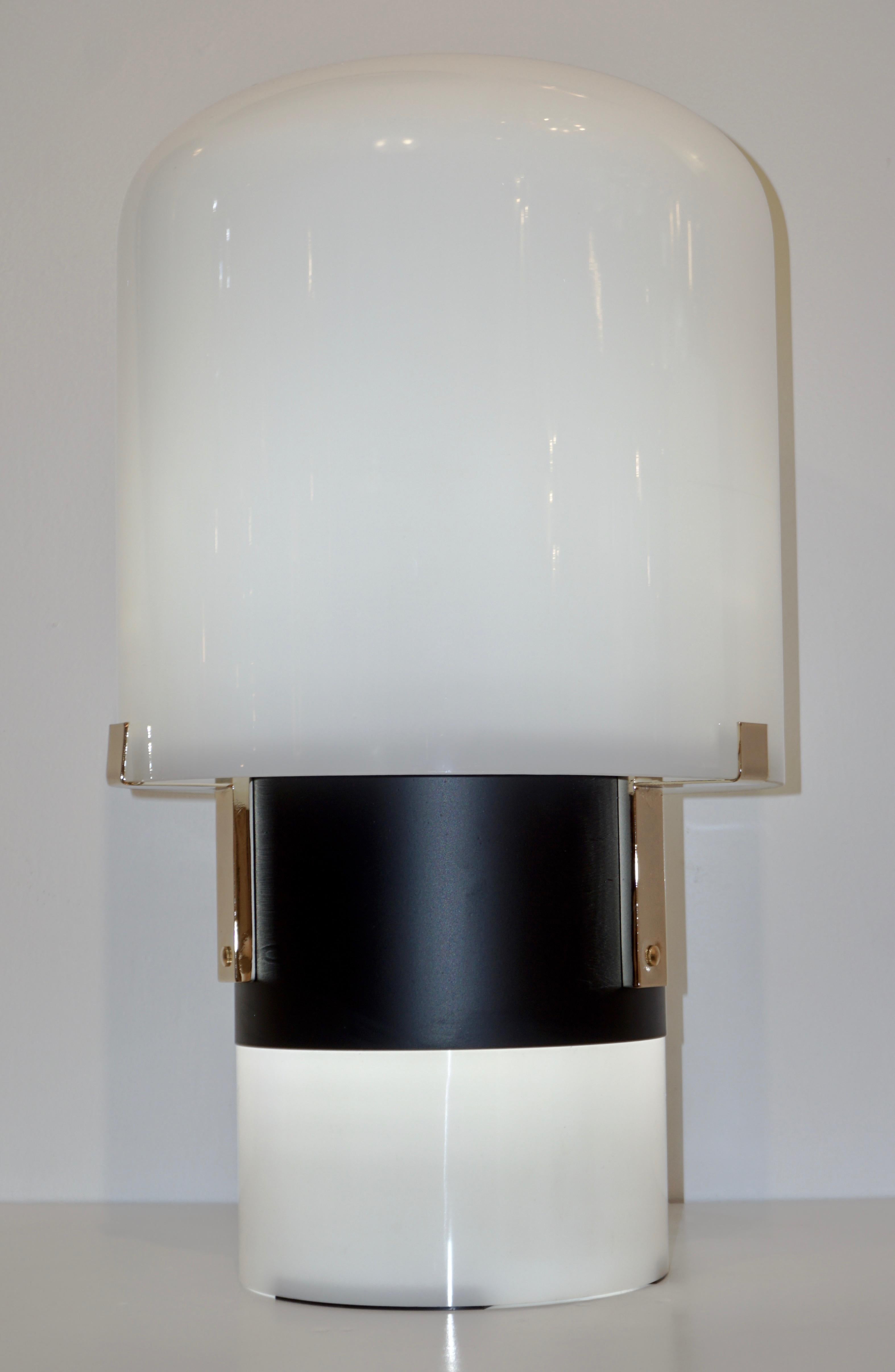 1970 Italian Minimalist Pair of Black White Glass Double-Lit Lucite Modern Lamps 5