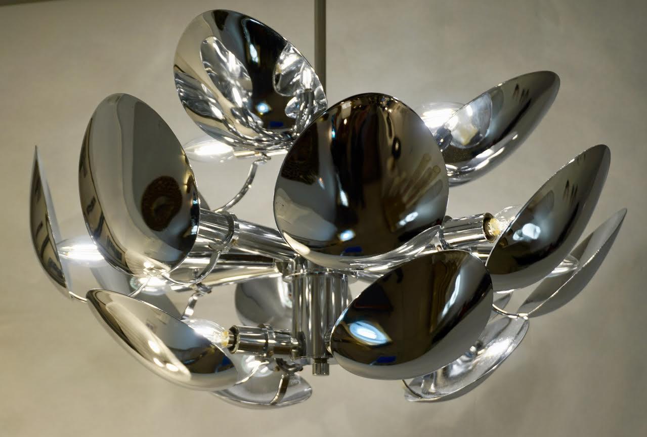 Hand-Crafted 1970 Italian Vintage Oval Leaf Nickel Chandelier Attributed to Goffredo Reggiani For Sale