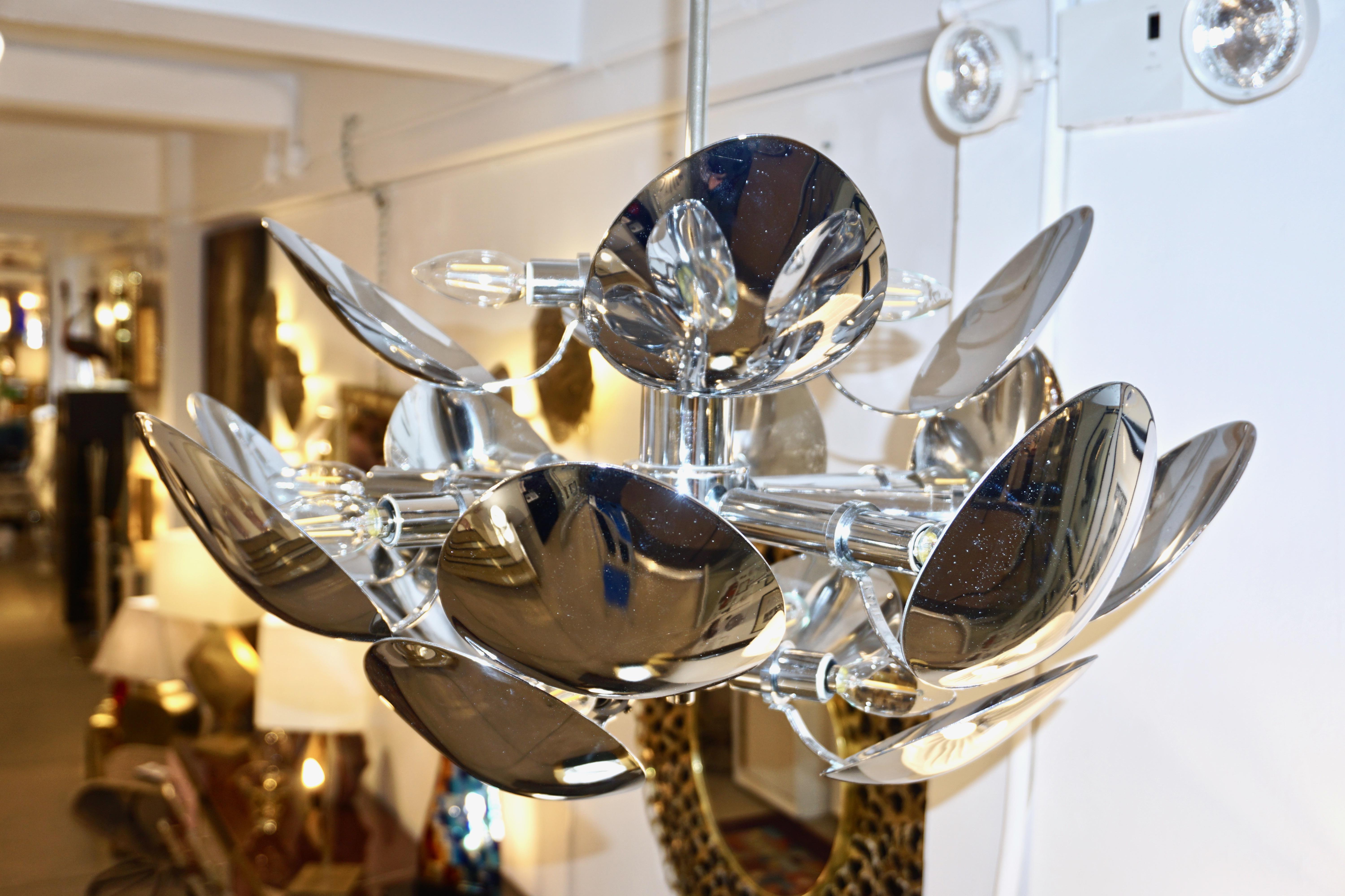 Late 20th Century 1970 Italian Vintage Oval Leaf Nickel Chandelier Attributed to Goffredo Reggiani For Sale