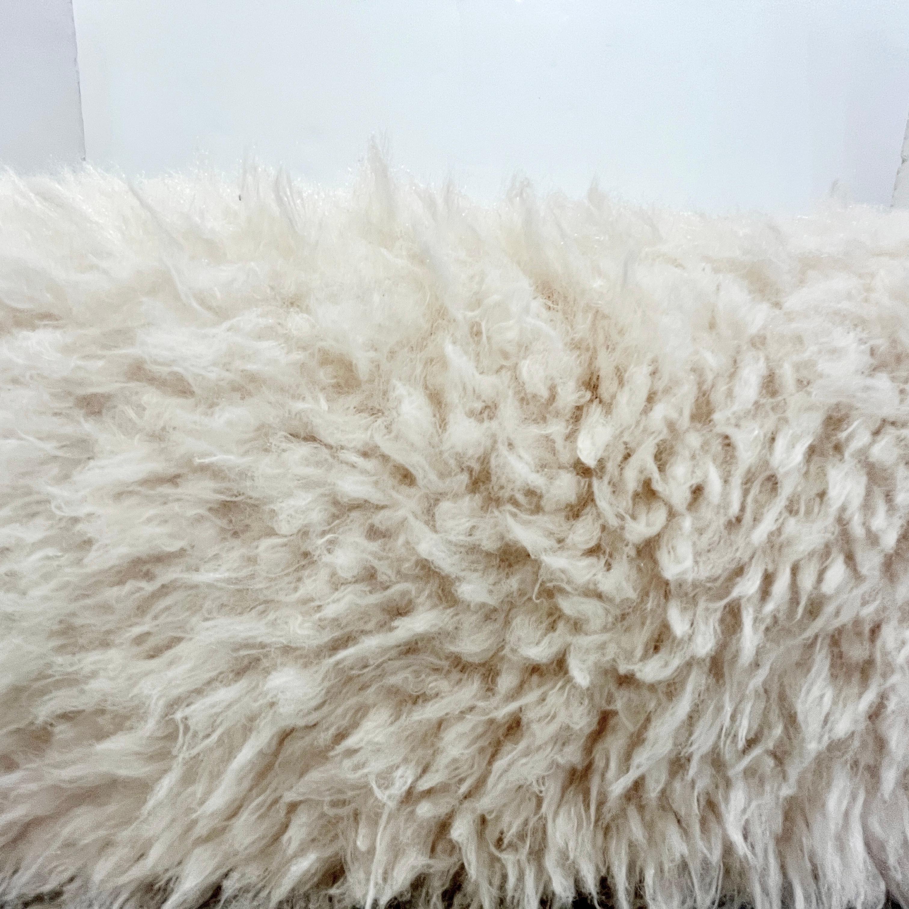 1970 Italian Vintage White Himalayan Faux Fur Bed Stool Bench on Steel Legs 6