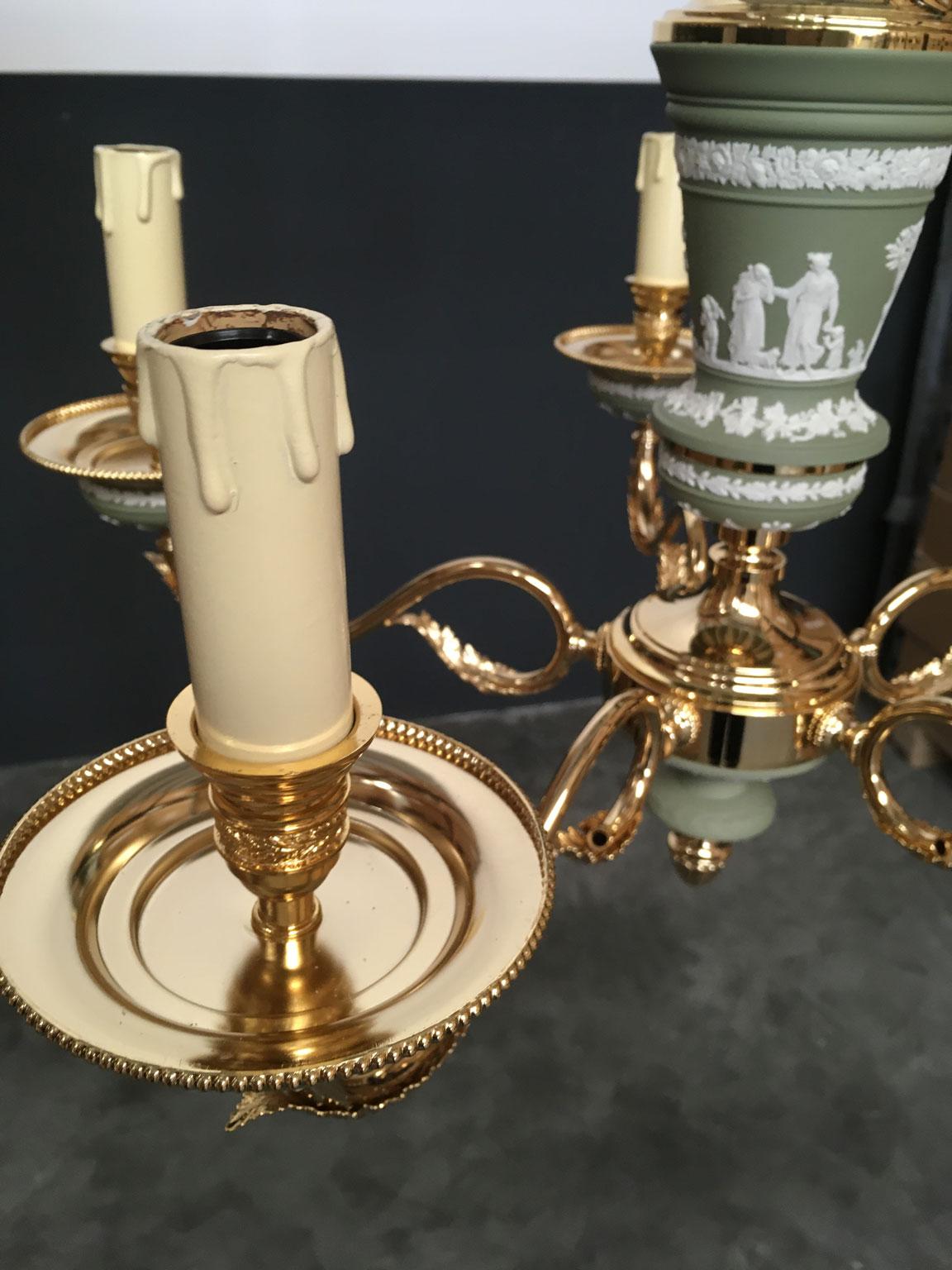 Italy 1970 Hollywood Regency Style Green Porcelain and Brass Chandelier 5 lights For Sale 12