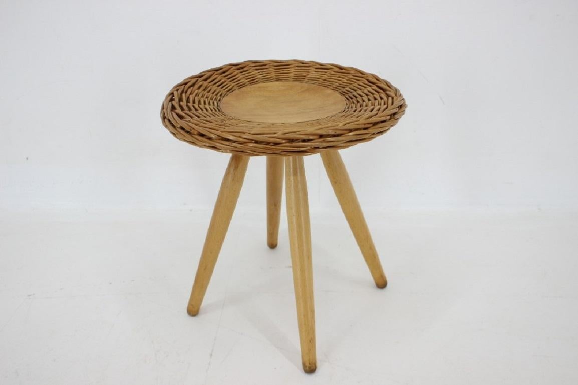 1970 Jan Kalous Beech an Rattan Side Table by Uluv, Czechoslovakia In Good Condition For Sale In Praha, CZ