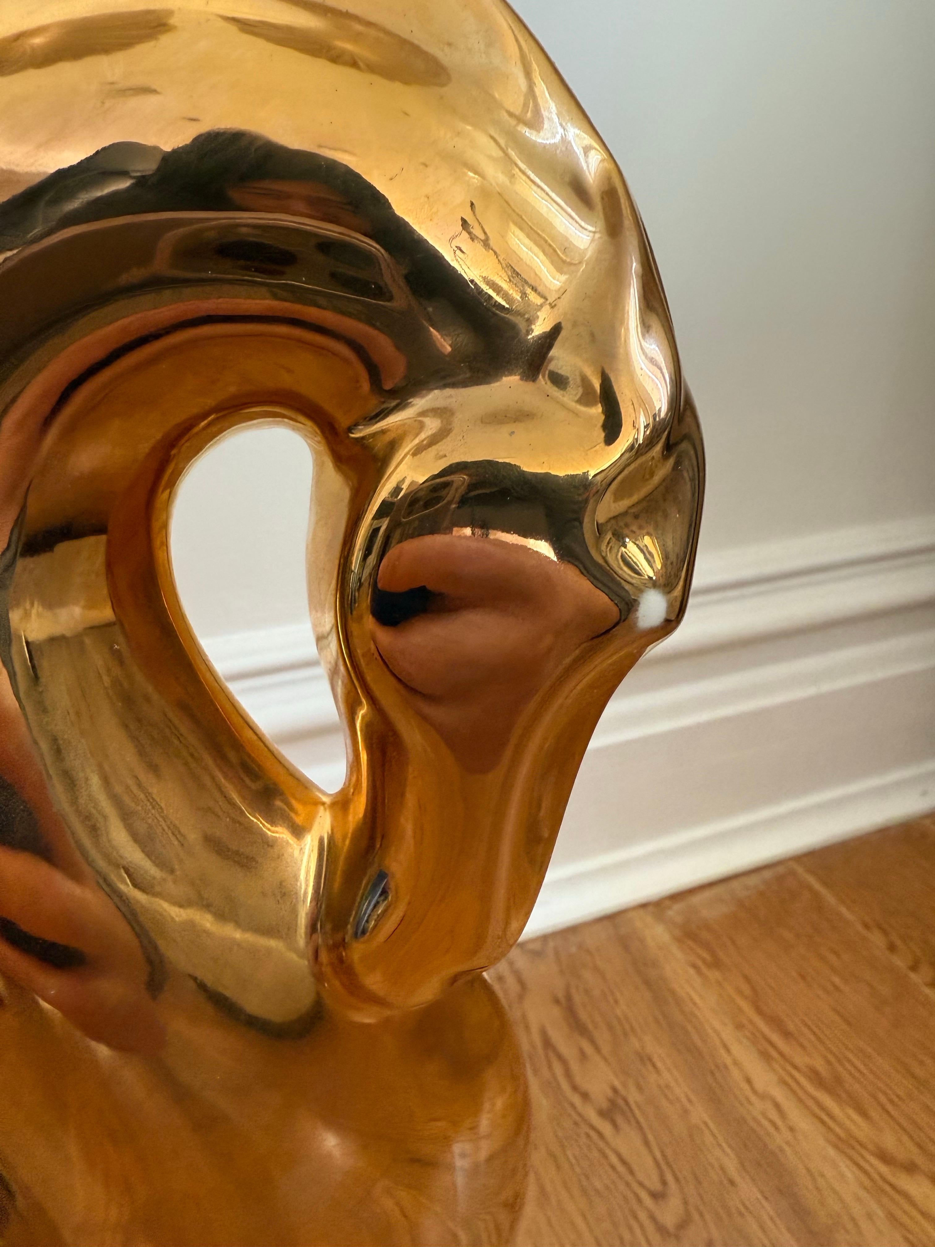 1970 Scultura di cavallo in oro in stile Jaru In condizioni buone in vendita a Staten Island, NY
