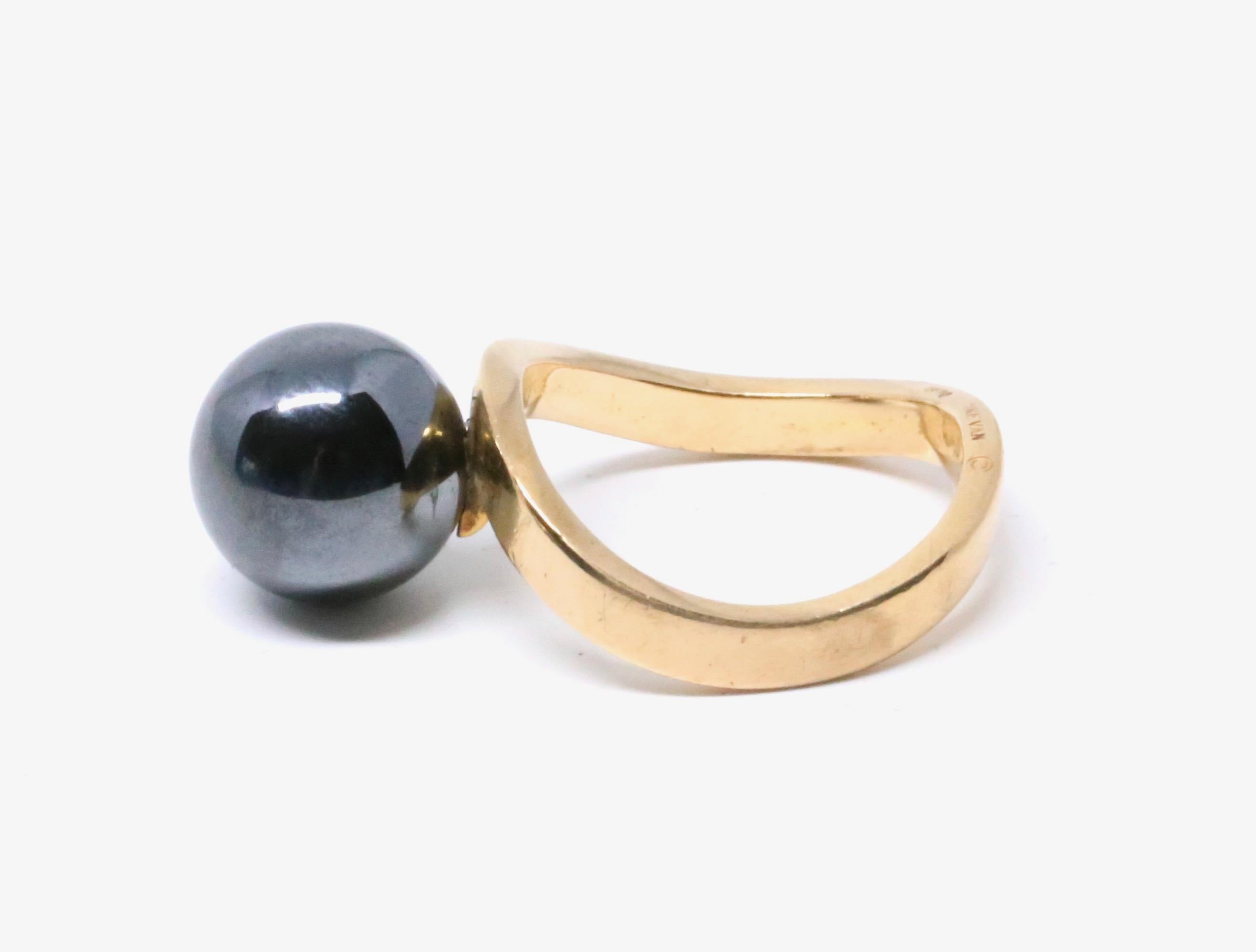 Round Cut 1970 Jean Dinh Van 18 Karat Yellow Gold Ring with Hematite Sphere For Sale