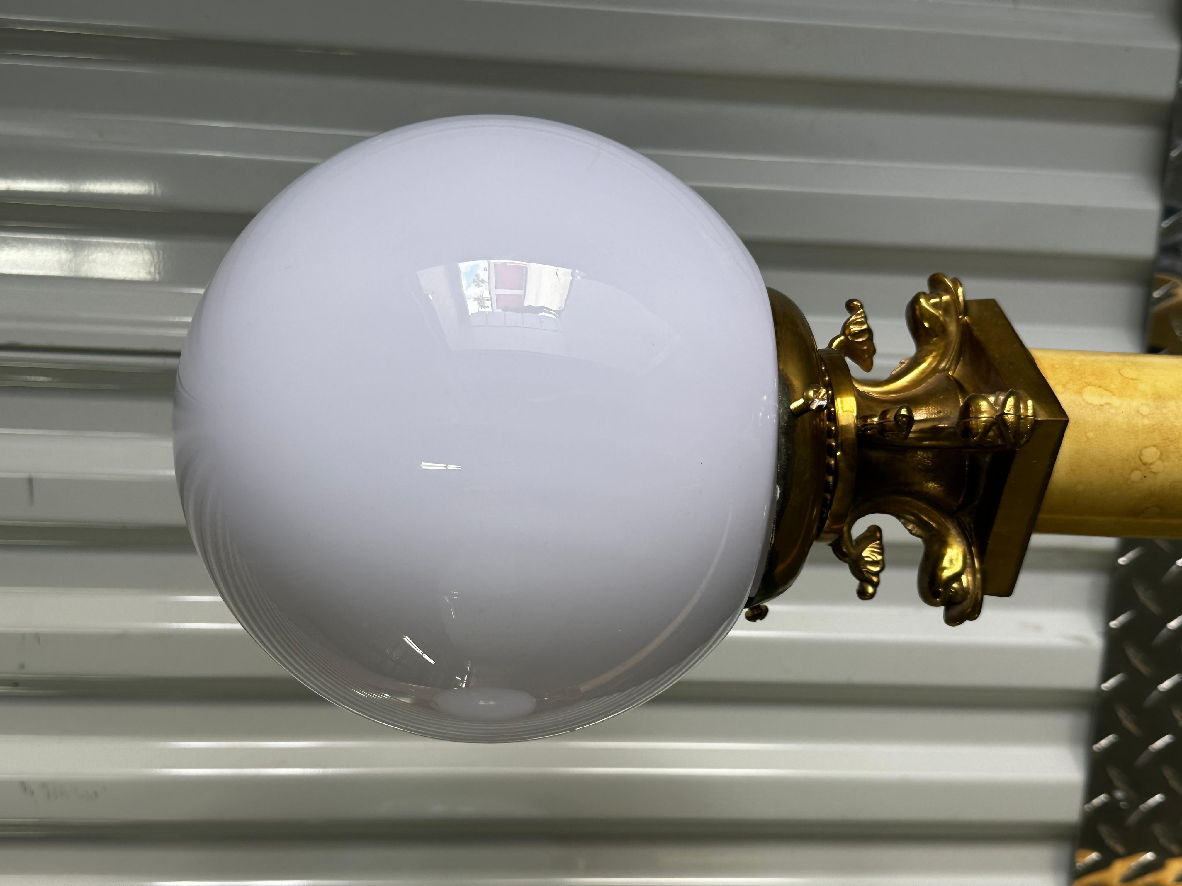 Lampada da terra Karl Springer del 1970 in ottone pergamenato con pesci Koi, set di 2 in vendita 2