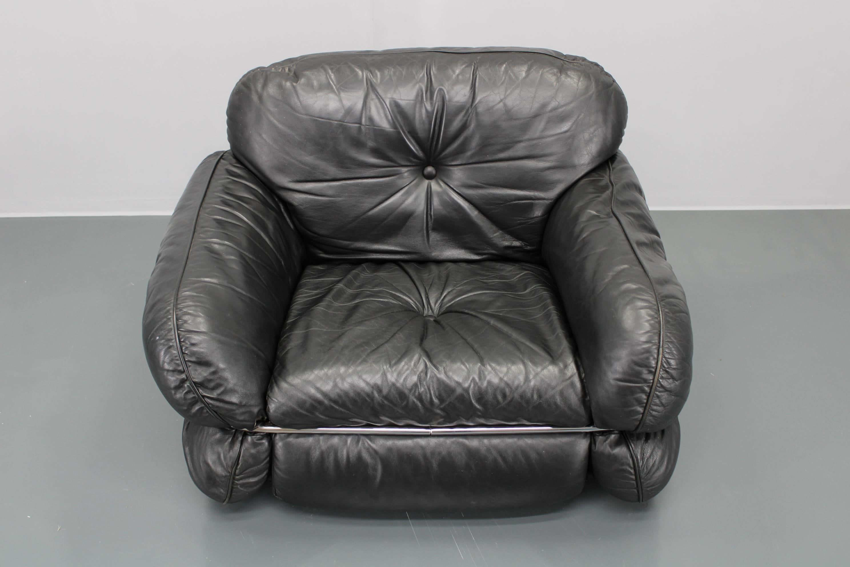 Finnish 1970 Kurt Hvitsjö Rare “Hannibal” Black Leather Armchair For Isku, Finland For Sale