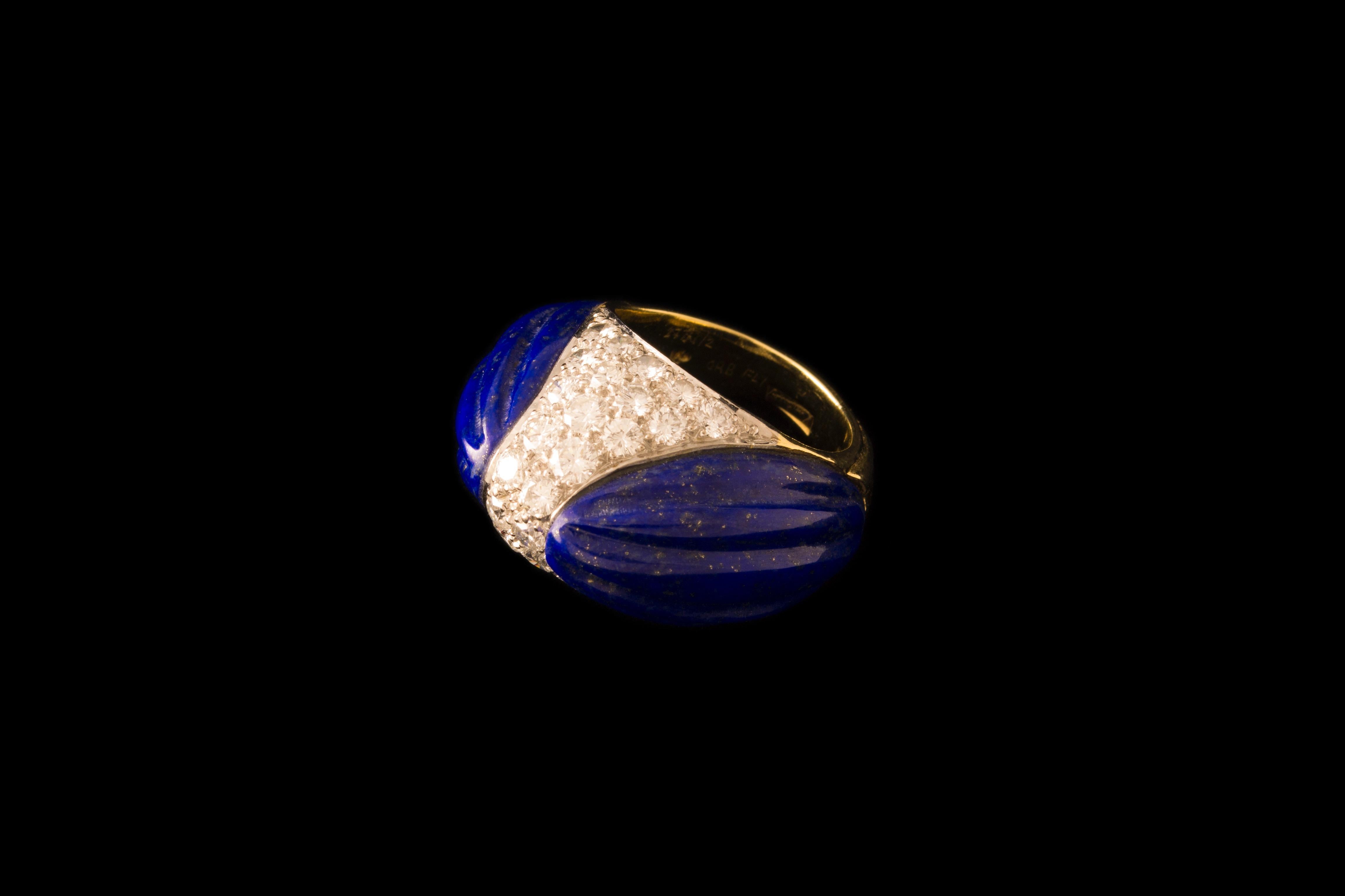 Cabochon Kutchinsky Carved Lapis Lazuli Pavé-set Diamond and Gold Ring 1970 For Sale