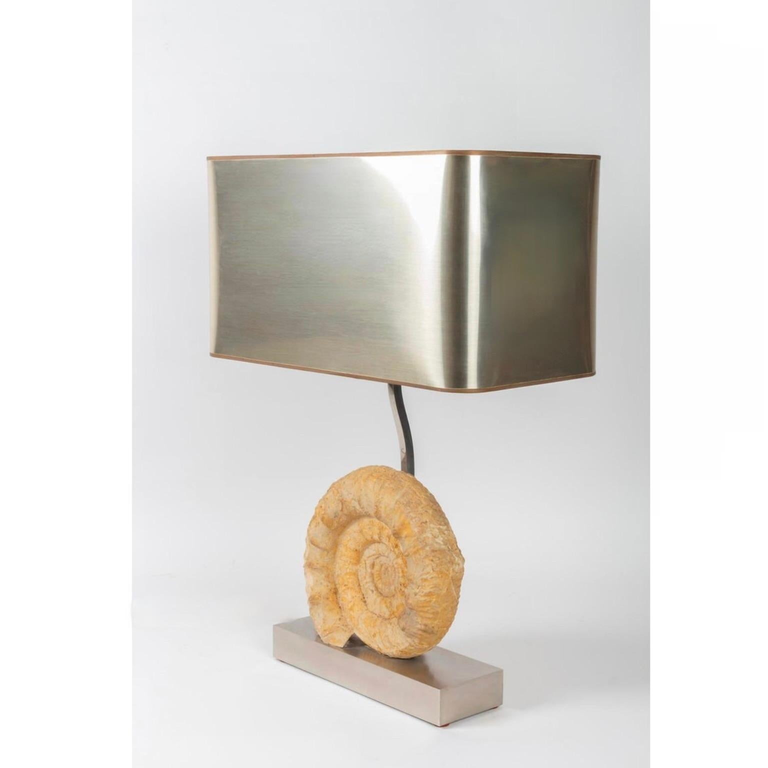 1970, Lamp by Willy Daro Brass Model Ammonite In Good Condition For Sale In Saint-Ouen, FR
