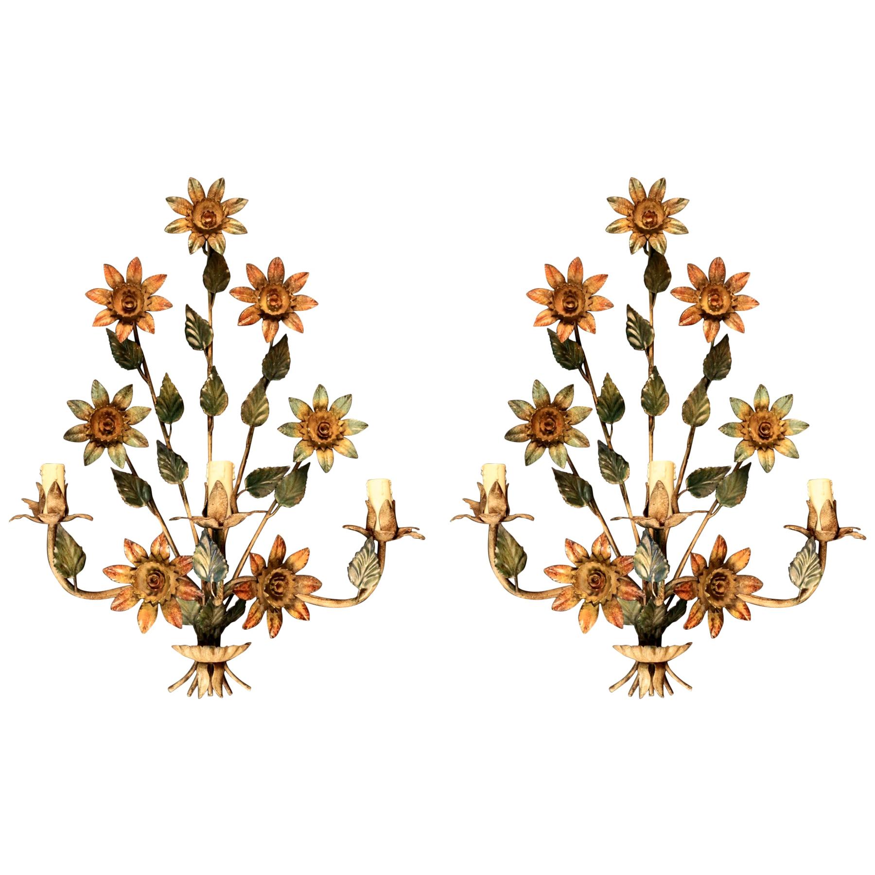 1970 Large Pair of Sconces 'Bouquet de Tournesols' Maison Roche For Sale