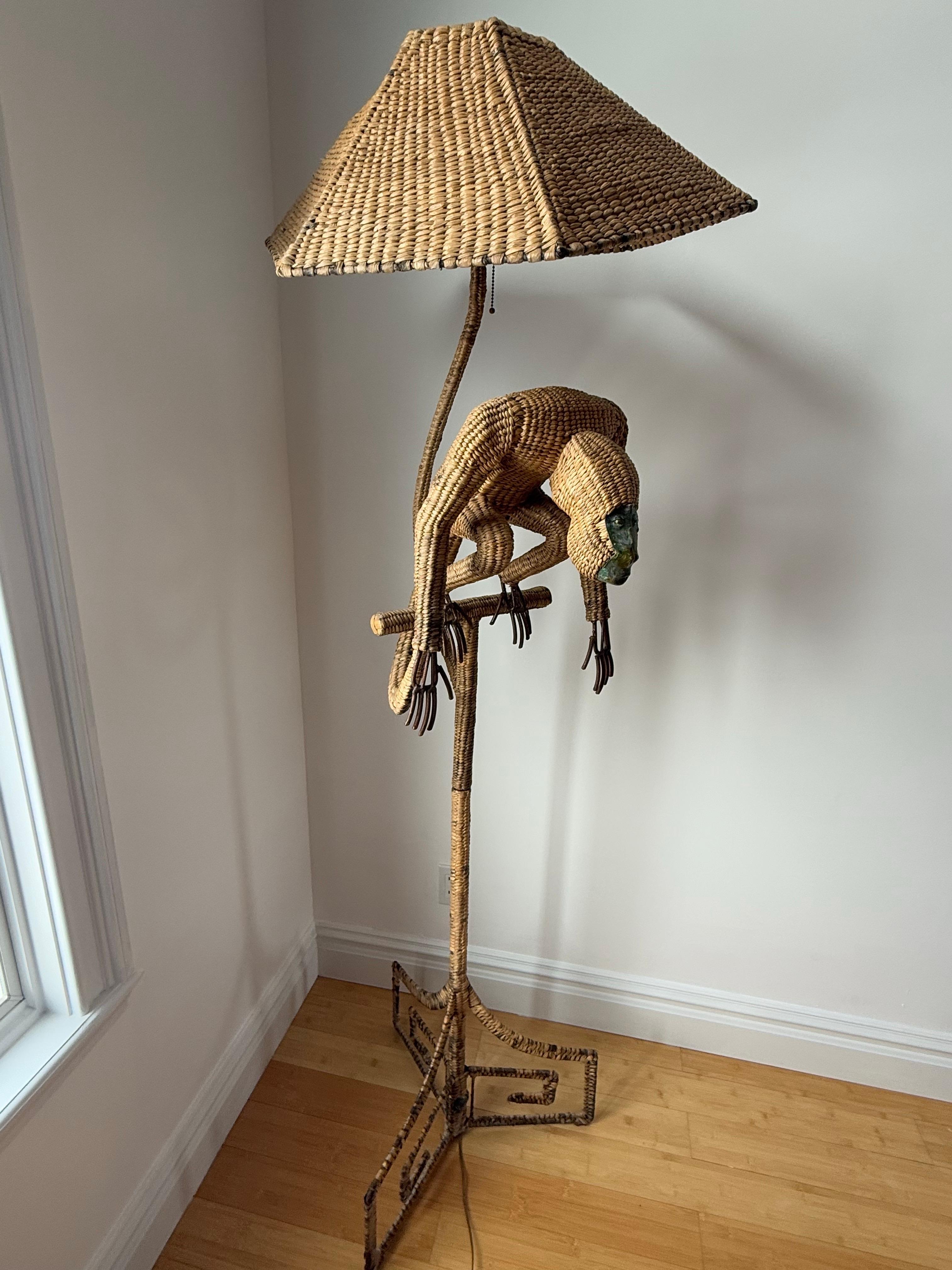 Lampada da terra con scimmia di Mario Lopez Torres del 1970 in vendita 6