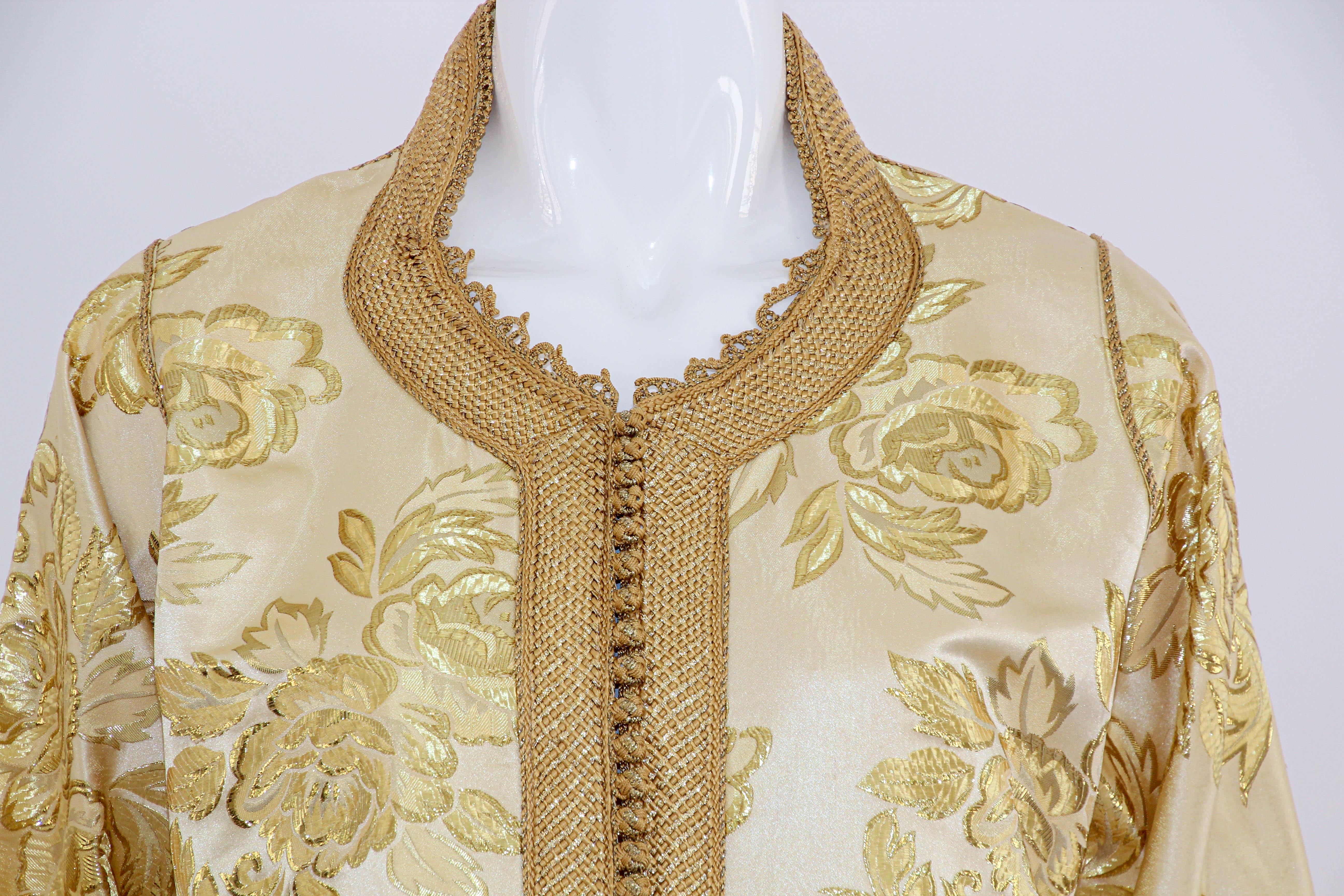 1970 Metallic Gold Brocade Maxi Dress Caftan Vintage Gown Kaftan en vente 11