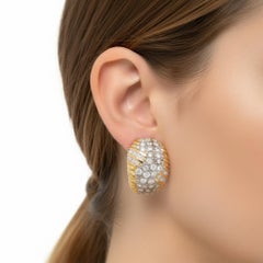 1970 Mid-century 18kt yellow Gold Hoop Earrings with 3.10 Cts in Diamonds