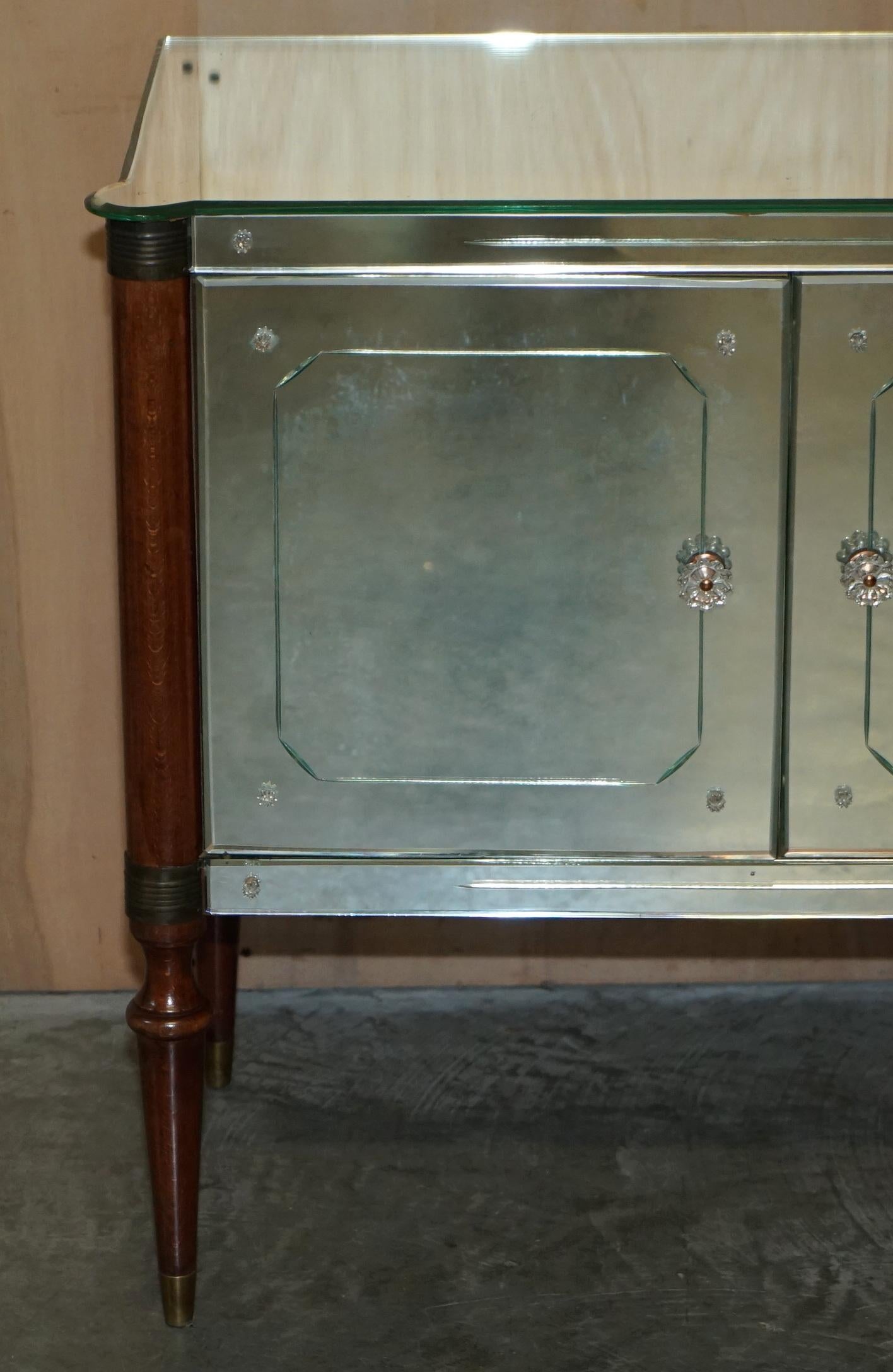 Hand-Crafted 1970 Mid-Century Modern Italian Venetian Glass Cocktail Drinks Cabinet Sideboard