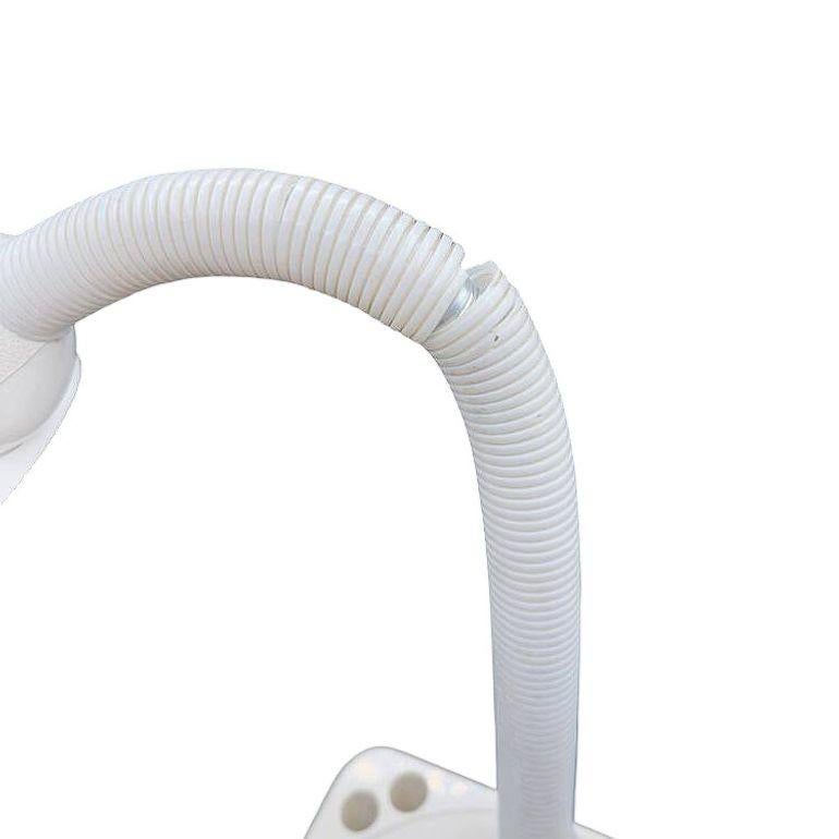 Plastica 1970 Mod Space Age White Plastic Gooseneck Desk Lamp by Mobilite in vendita