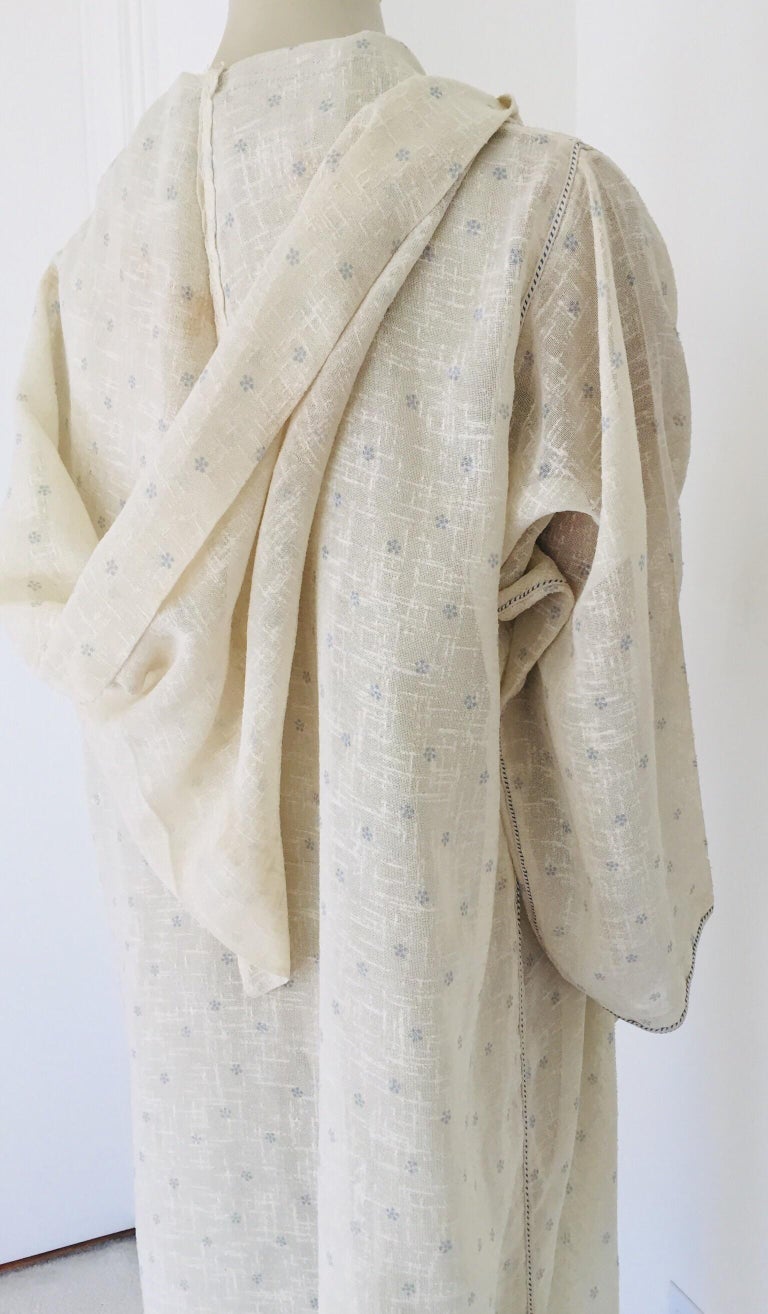 1970 Moroccan Hooded Caftan White and Blue Linen Djellabah 