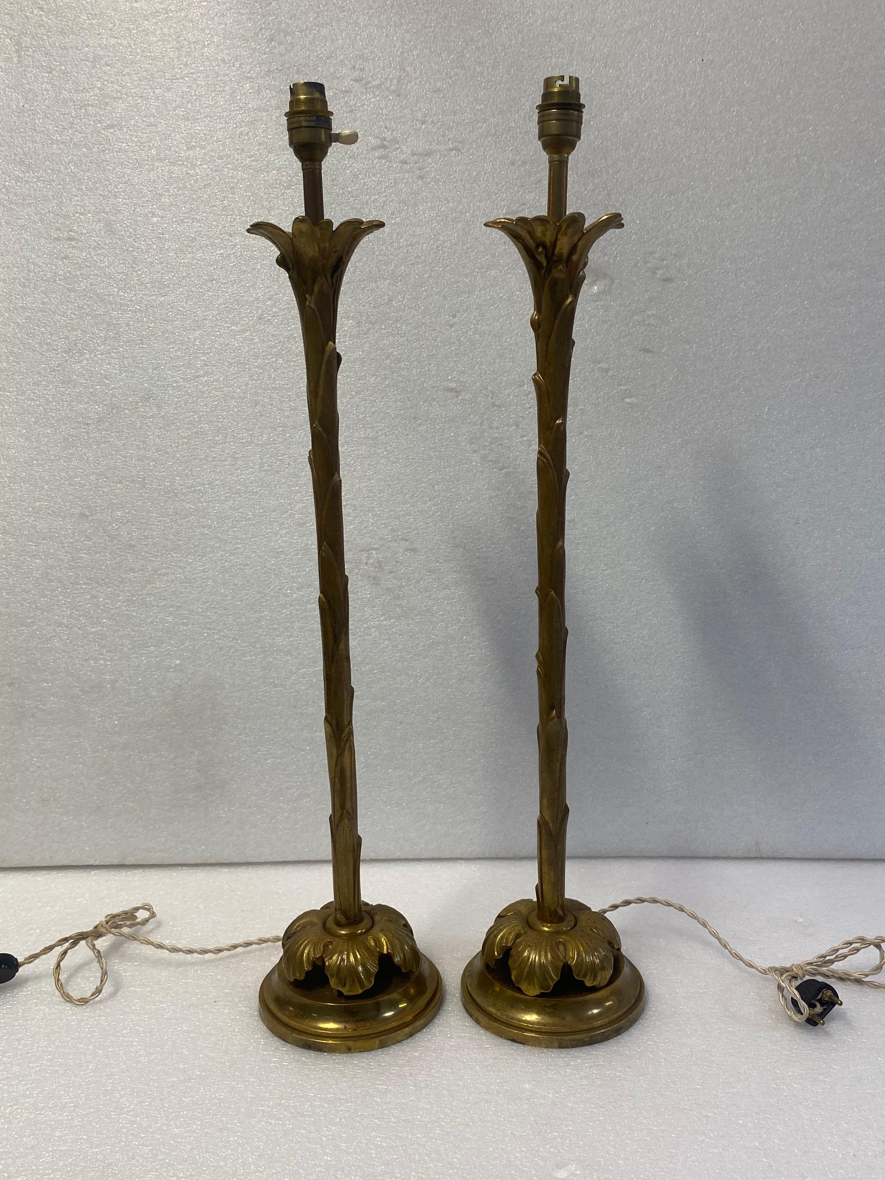 1970′ Paire de lampes en bronze Maison Bagués Decor Palmier H 68 Ø 14 cm en vente 4