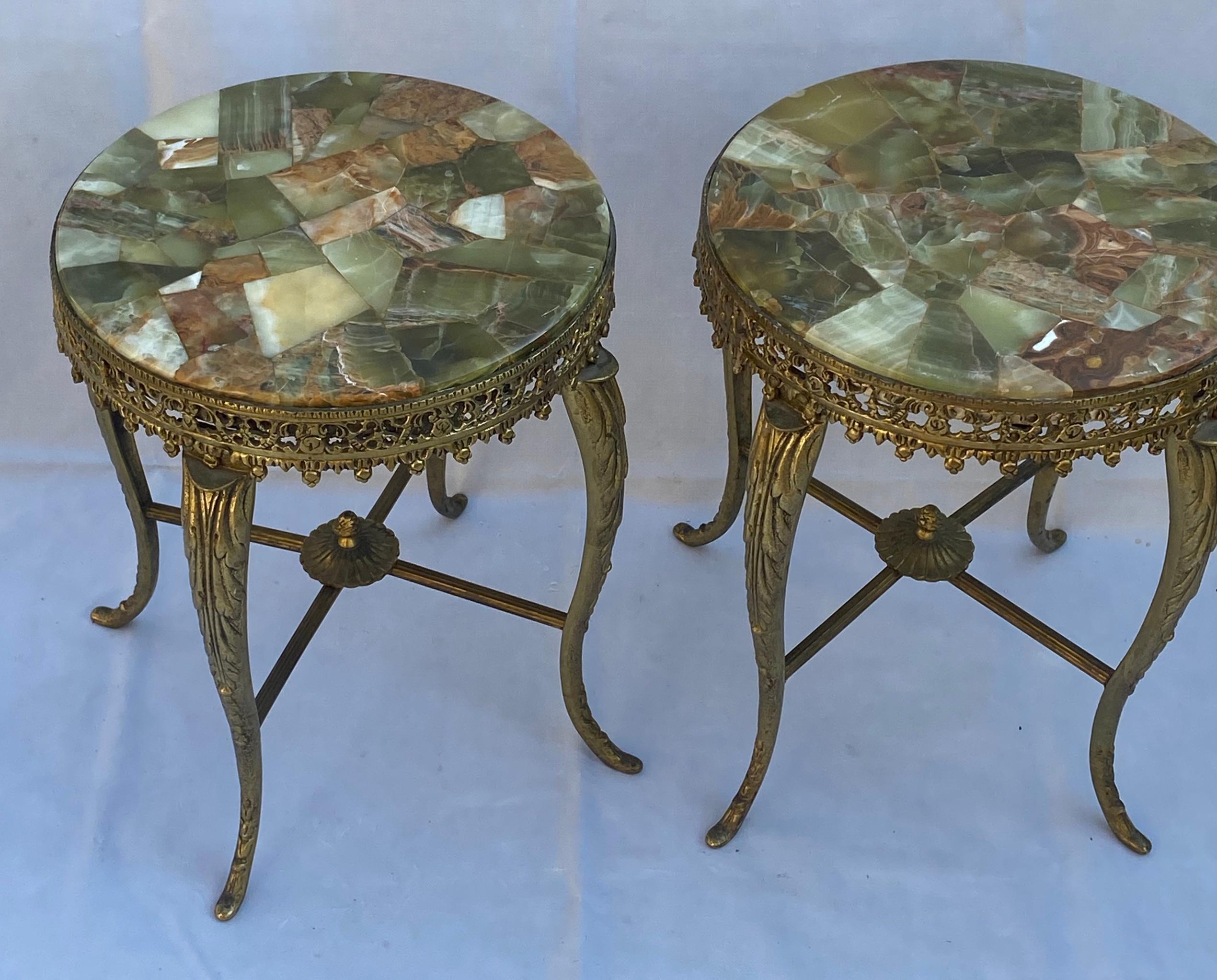 1970′ Pair of Gilt Bronze Stands LXV Style Onyx Marquetry Trays For Sale 5