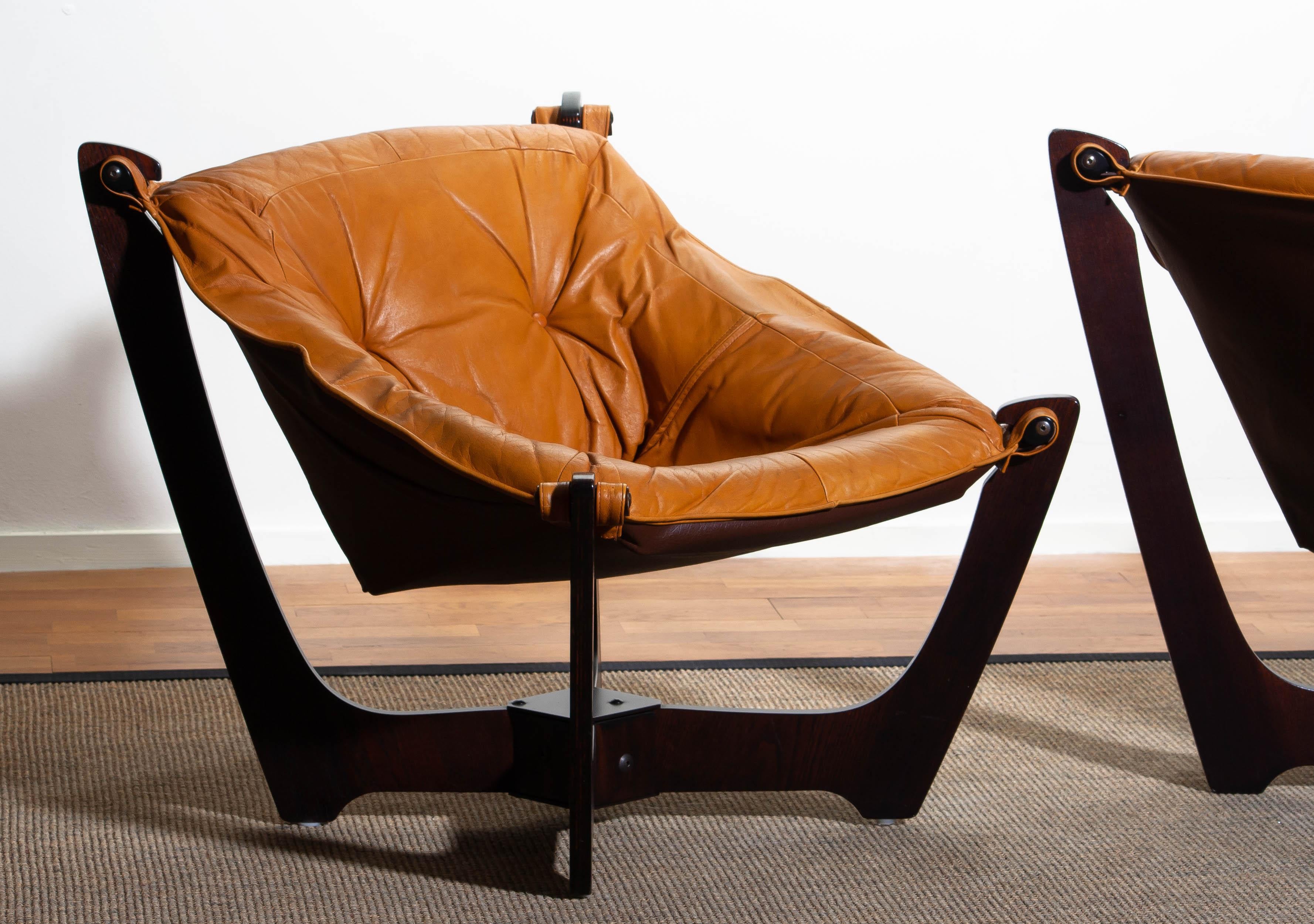 1970 Pair of Leather Lounge Chairs by Odd Knutsen for Hjellegjerde Møbler Norway 7