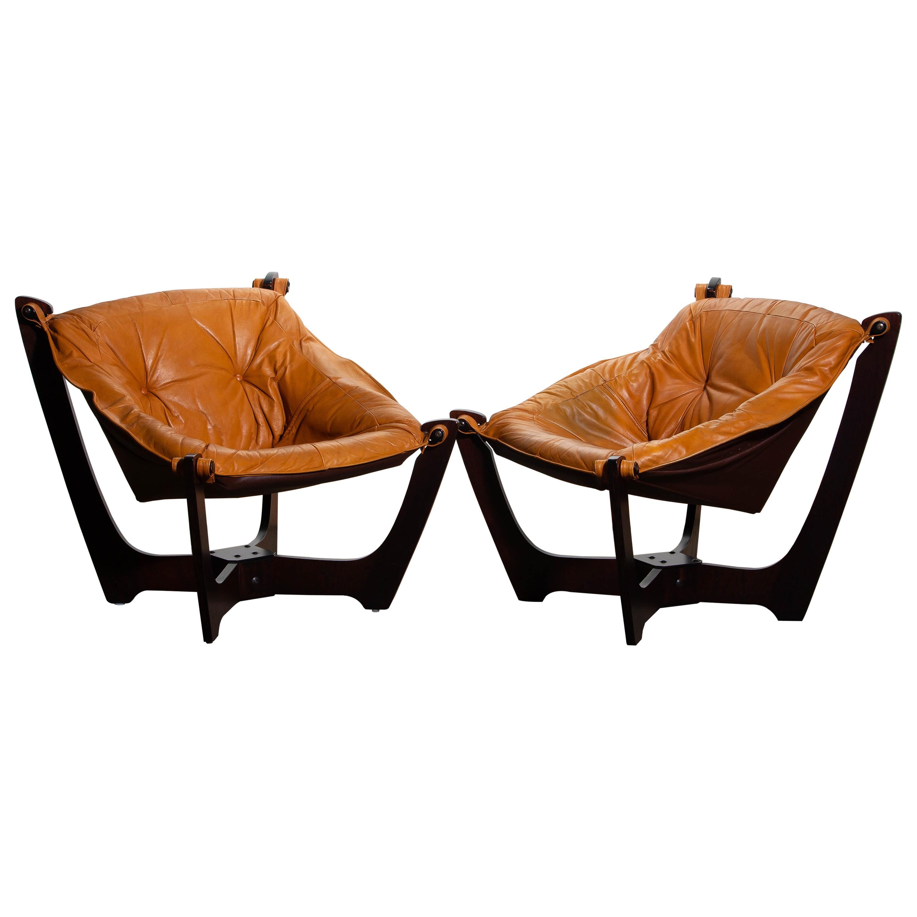 Mid-Century Modern 1970 Pair of Leather Lounge Chairs by Odd Knutsen for Hjellegjerde Møbler Norway