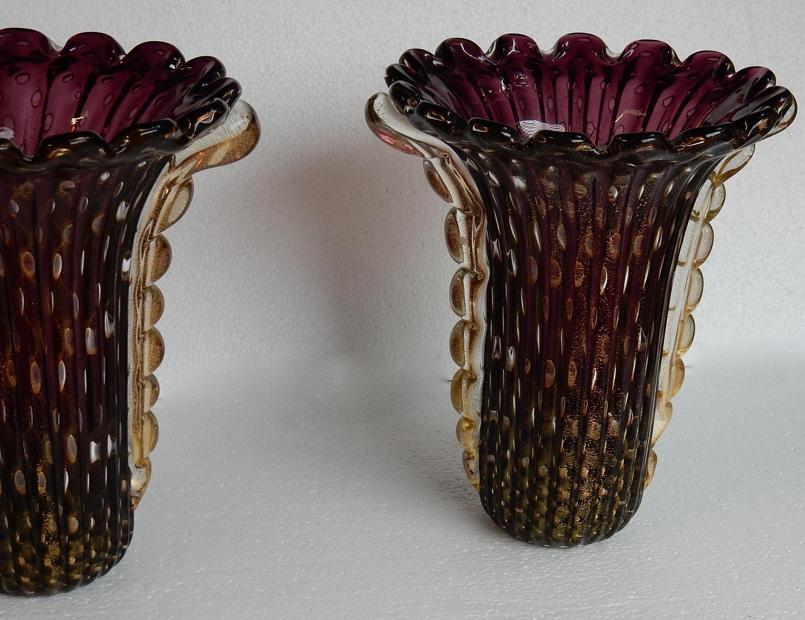 1970 Paar Vasen, Murano-Kristall Violine und Gold, signiert Toso Murano (Art déco) im Angebot