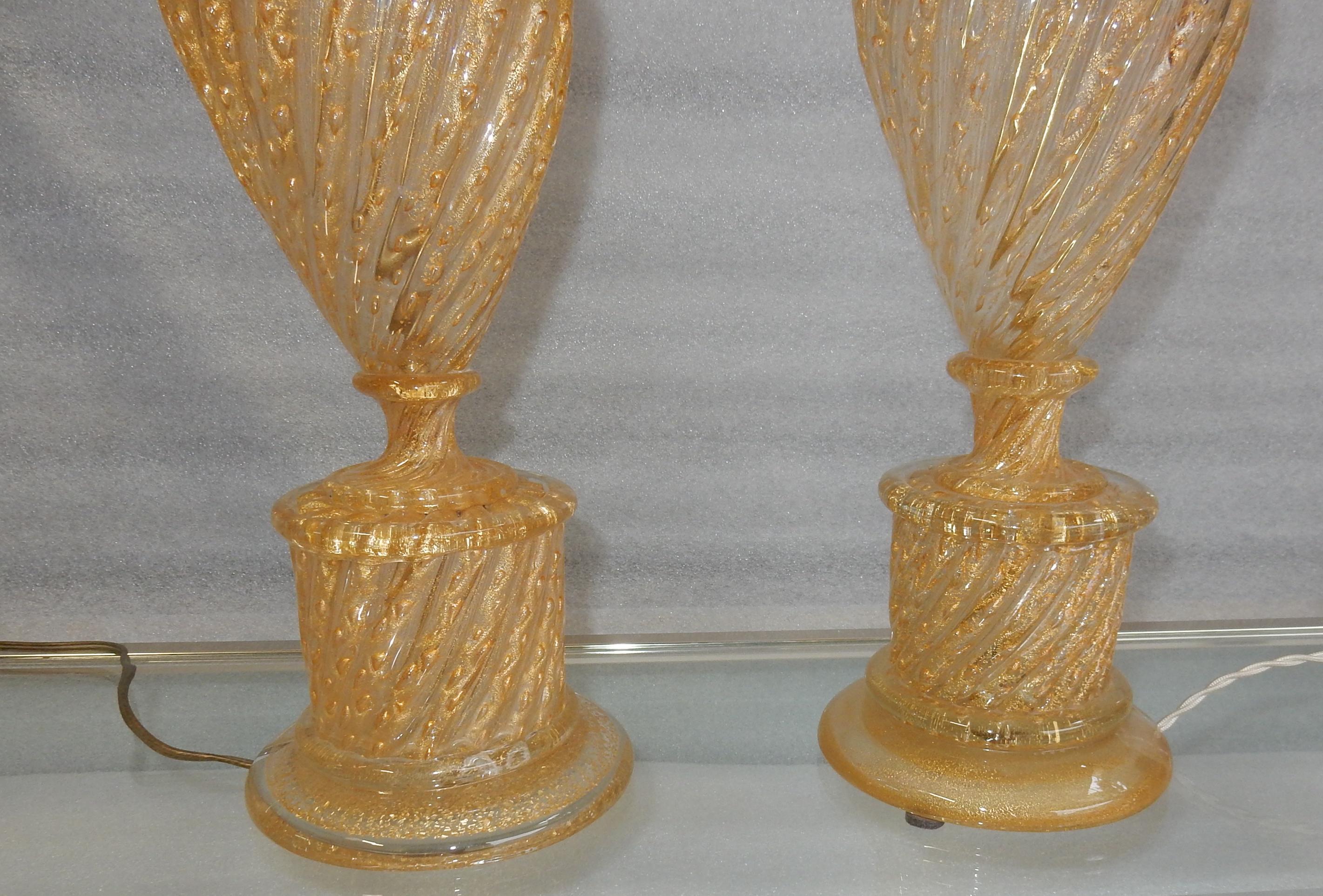 Mid-20th Century 1970s Pair or Similar of Barovier y Toso Lamps with Gold Paillons Murano Crystal For Sale