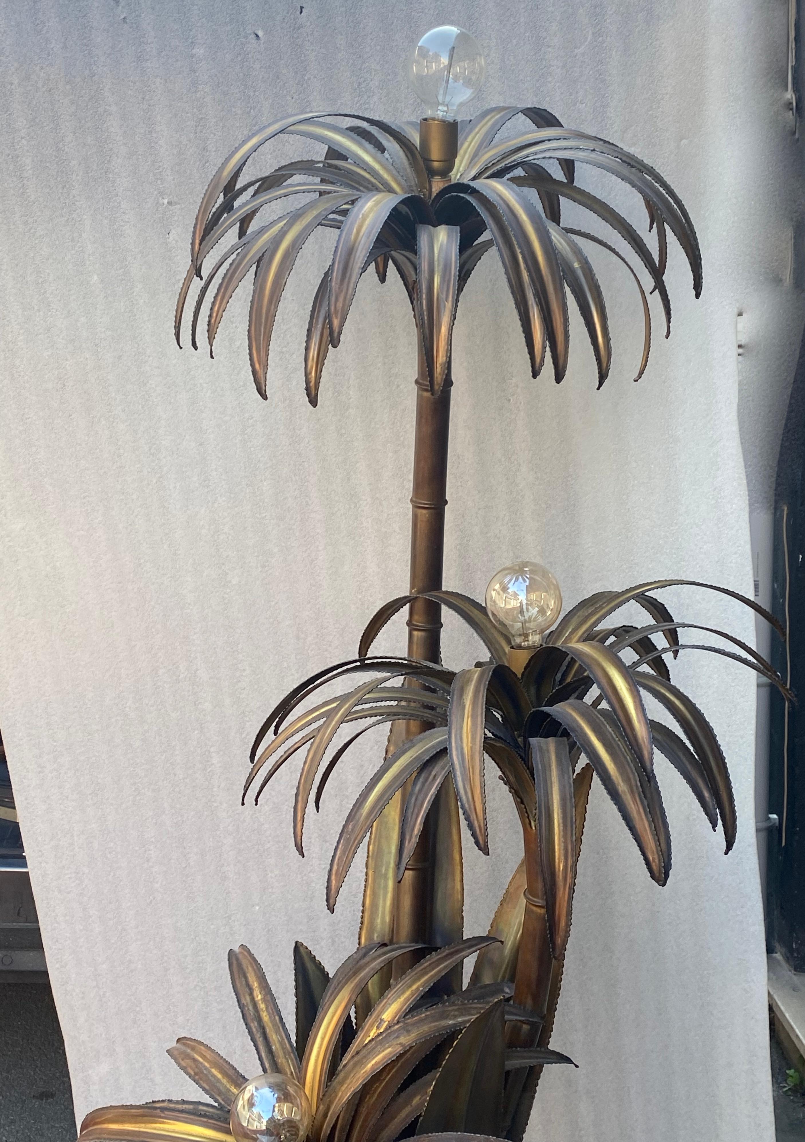 Patinated 1970 “Palm Tree Floor Lamp in Brass Maison Jansen 3 Heads In The Style Brutalist For Sale