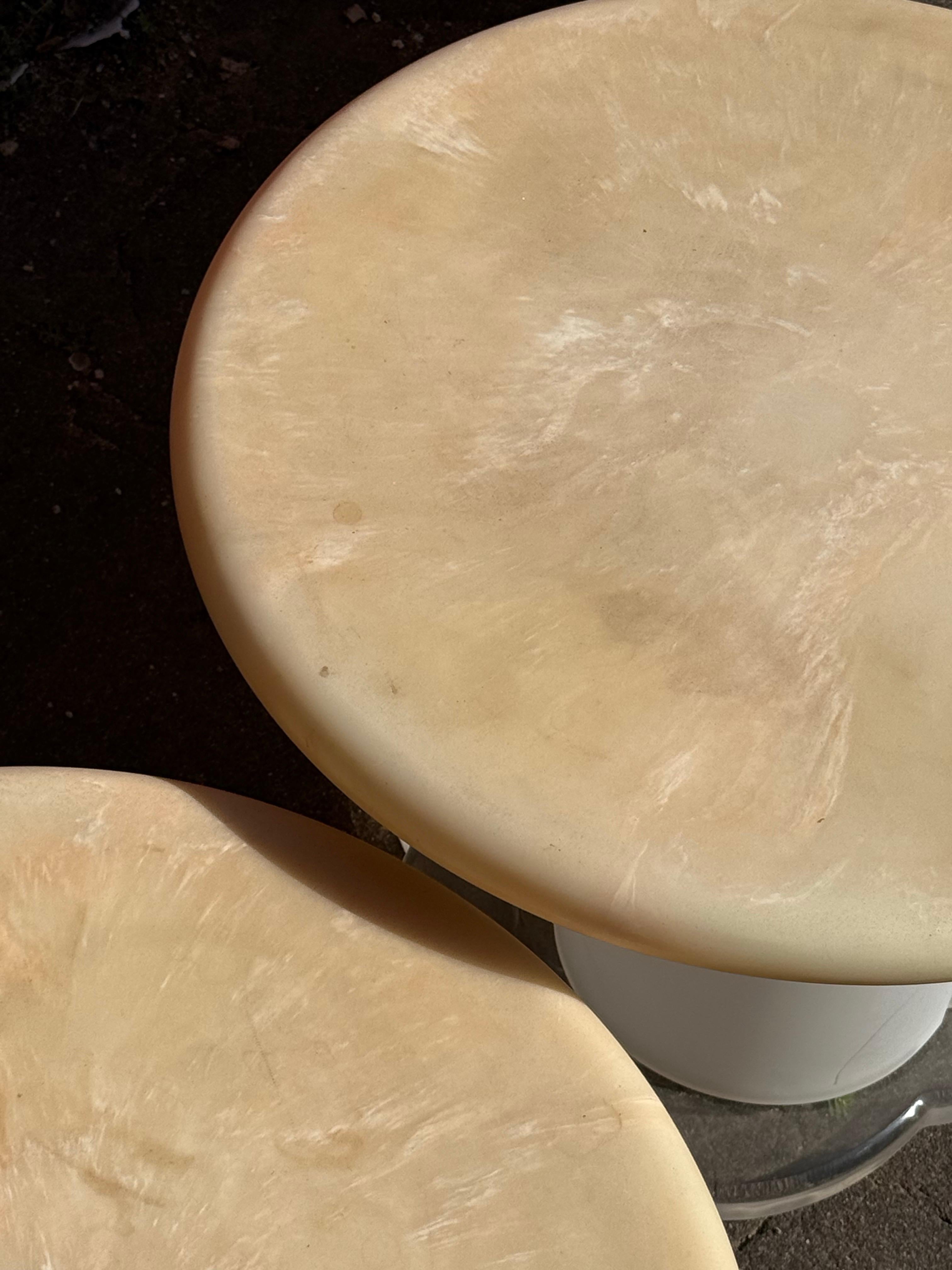 Post-Modern 1970 Peach Raisin Mushroom Lucite Base Set of 3 For Sale