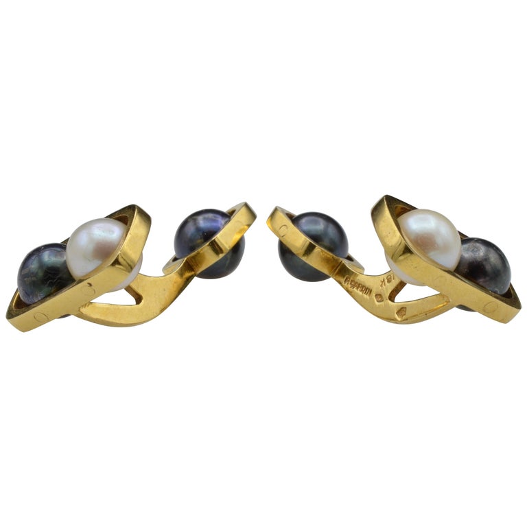 1970 Pierre Cardin Gold Pearl Cufflinks Design by Dinh Van For Sale at  1stDibs