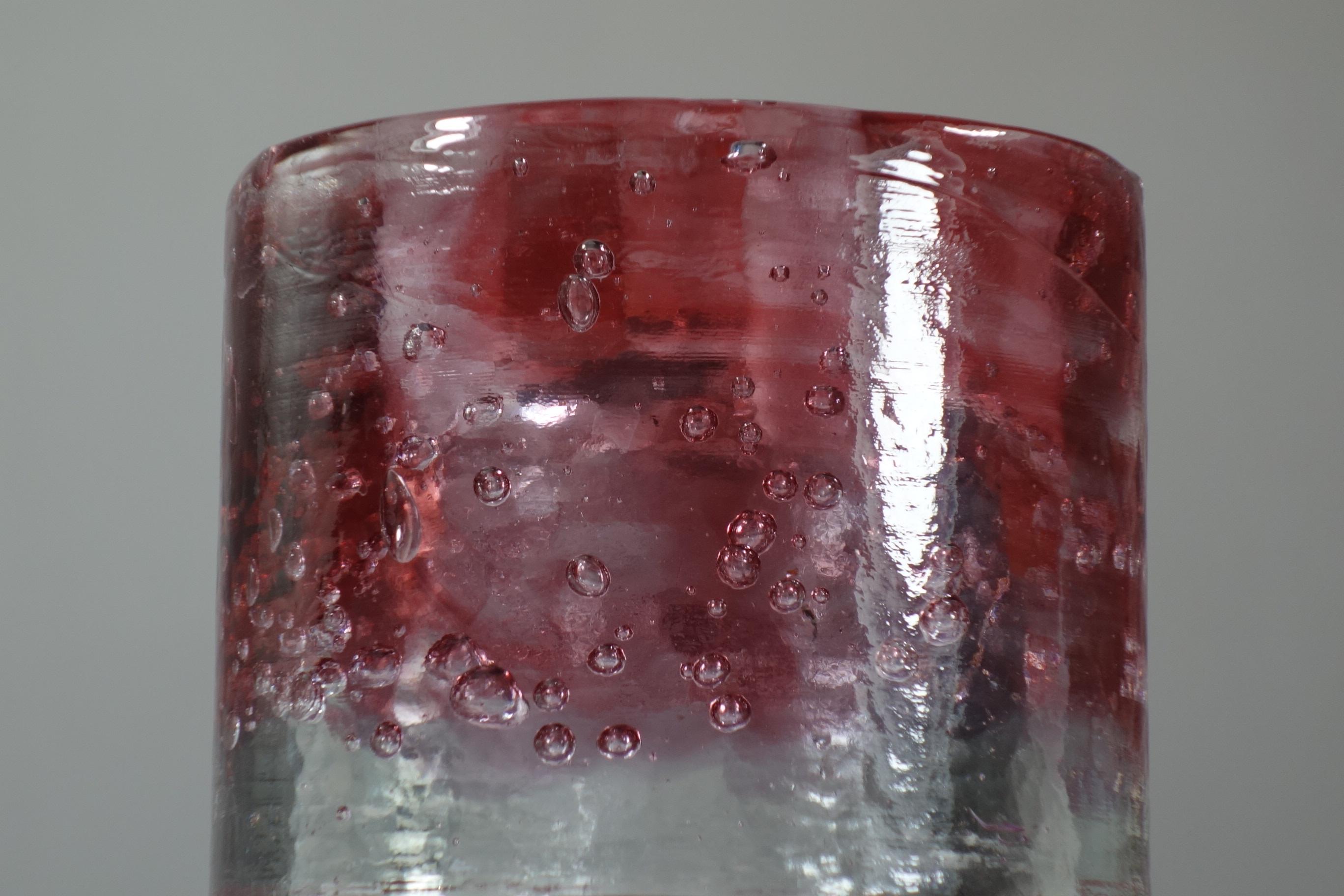 1970 Poliarte Albano Poli Italienisches Space Age Design Rosa Glas Einzelne Blumenvase im Angebot 2