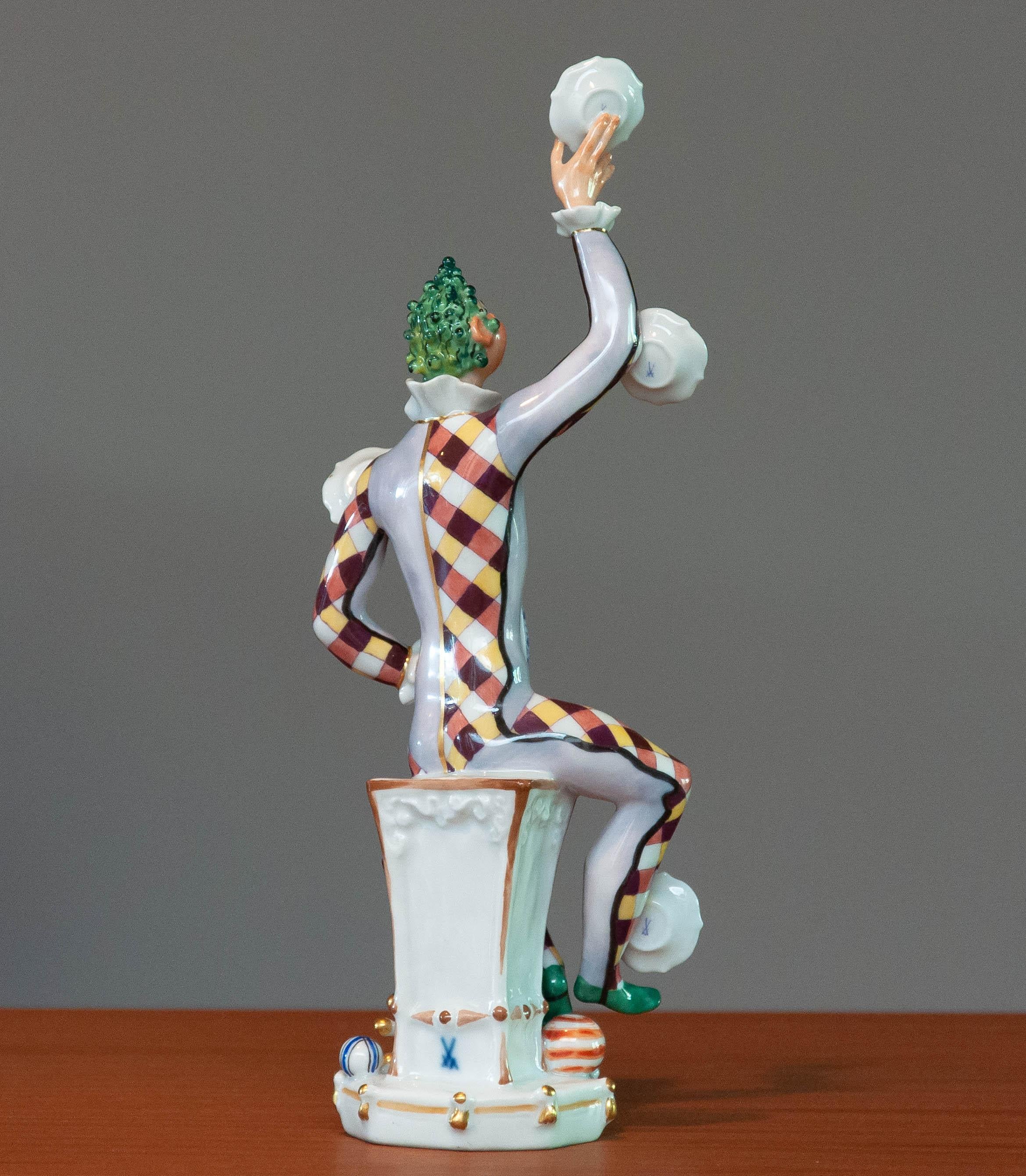 1970 Porcelain Meissen Statue 'the Juggler' by Peter Strang for Franklin MInt For Sale 1