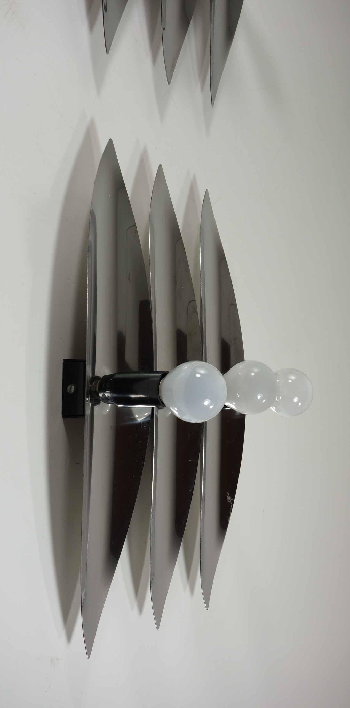 1970 Reggiani Space Age Diseño Italiano Cromo 2 Apliques Apliques Modernos Metal en venta