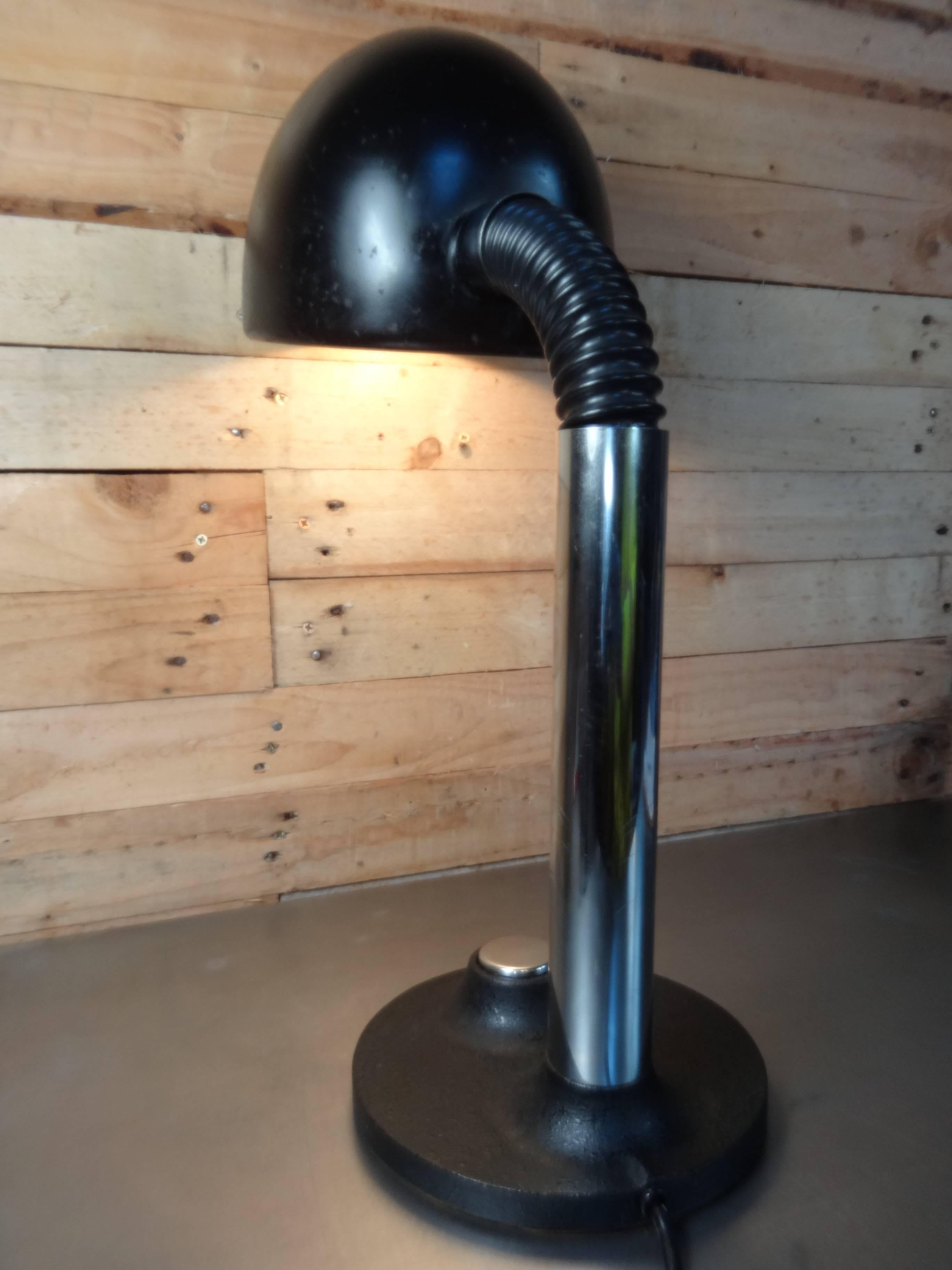1970 Retro Vintage Black Metal and Chrome Industrial Table or Desk Light In Fair Condition For Sale In Markington, GB