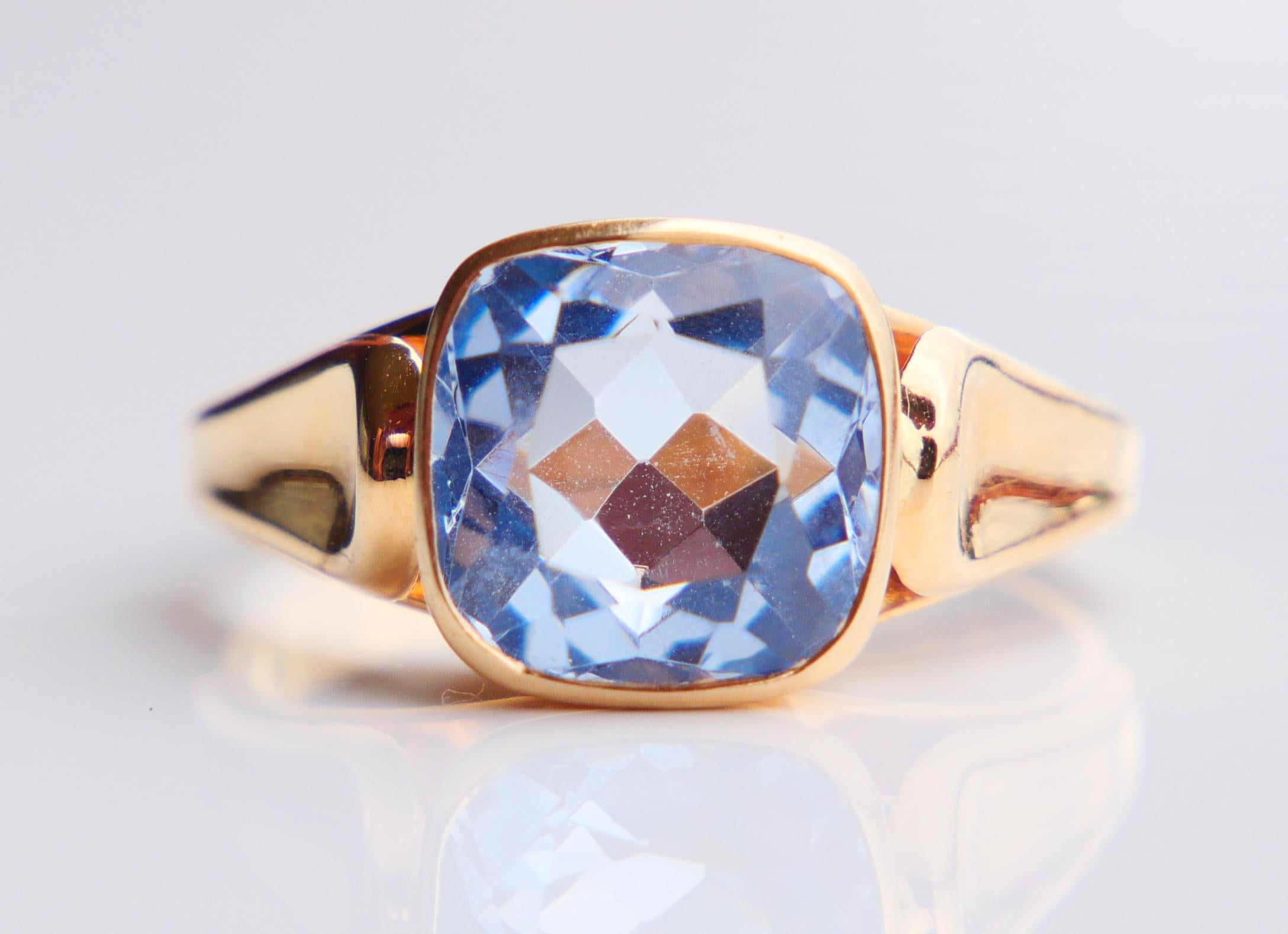 Retro 1970 Ring natural 4ct Aquamarine solid 18K Gold Ø6.25 US / 3.3 gr For Sale