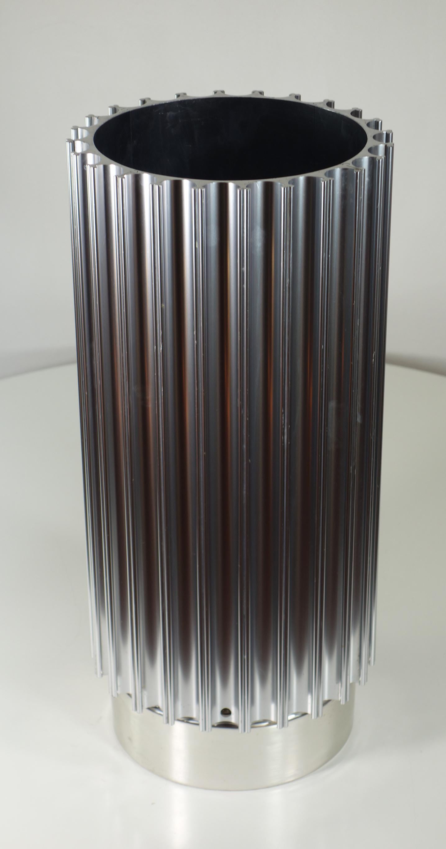 Umbrella Stand
Ronchetti & Porro
Italy, 1970

Steel Cylindrical Umbrella Stand
Maison Sticker Label under the base