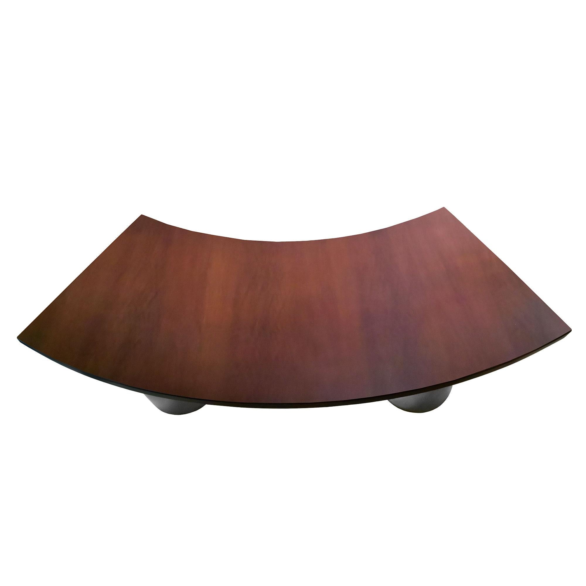 Schreibtisch „Boomerang“ aus Nussbaum, verchromtem Stahl und Glas aus den 1970er Jahren – Italien (Italienisch) im Angebot