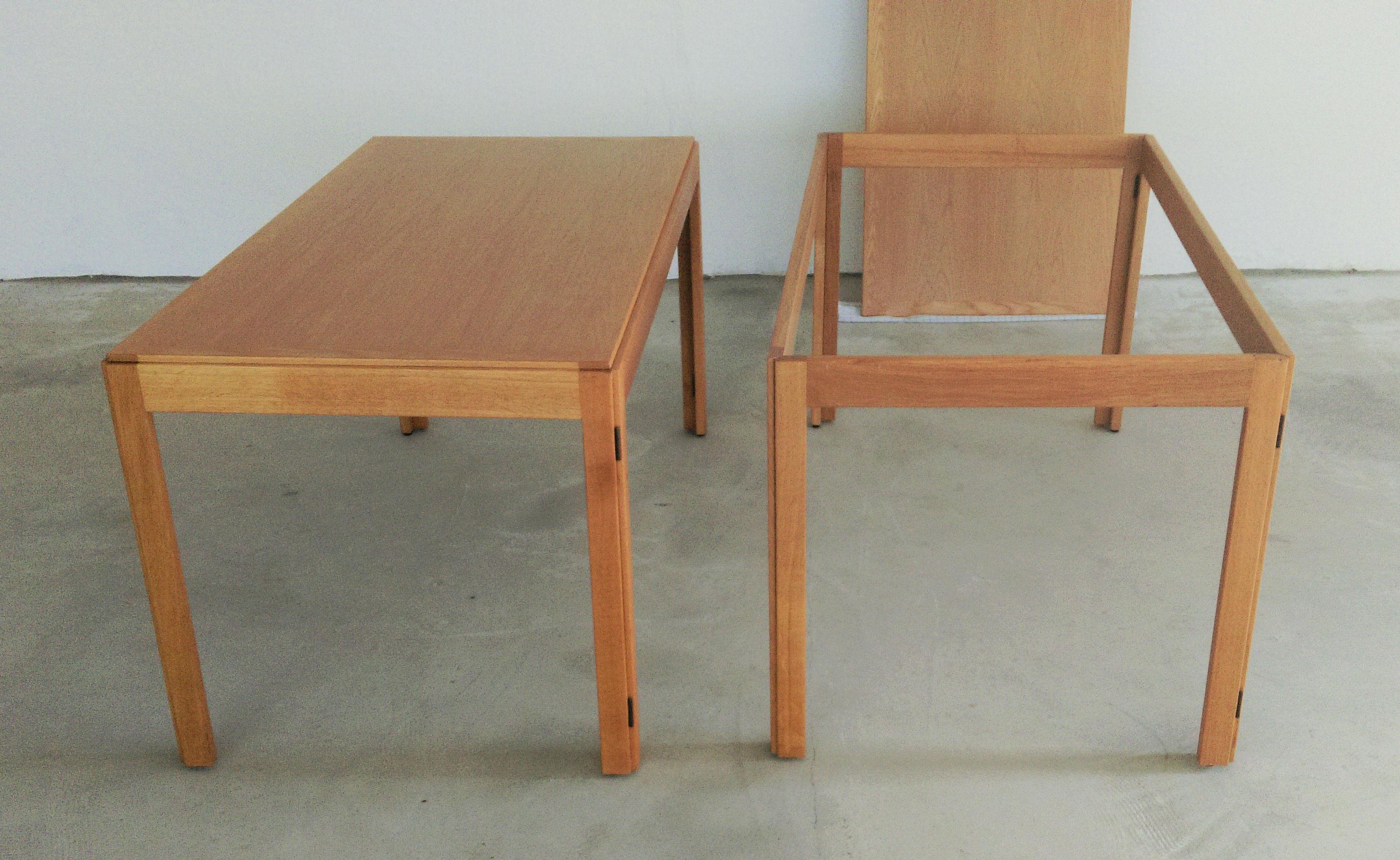 1970s Borge Mogensen Refinished Folding Conference / Dining Tables in Oak For Sale 4