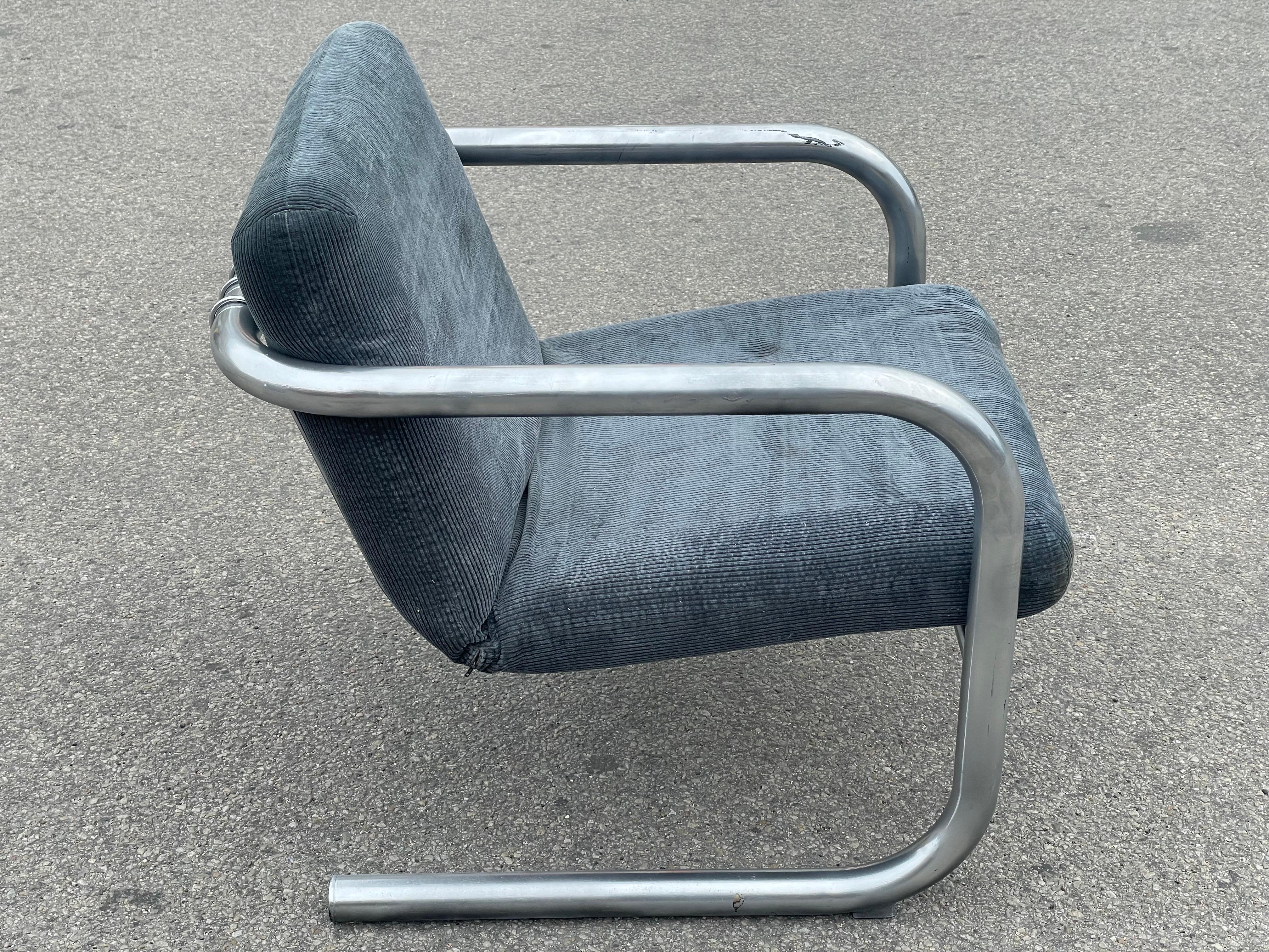 Mid-Century Modern 1970´s Danish cantilever Lounge Chair by Friis & Moltke  For Sale