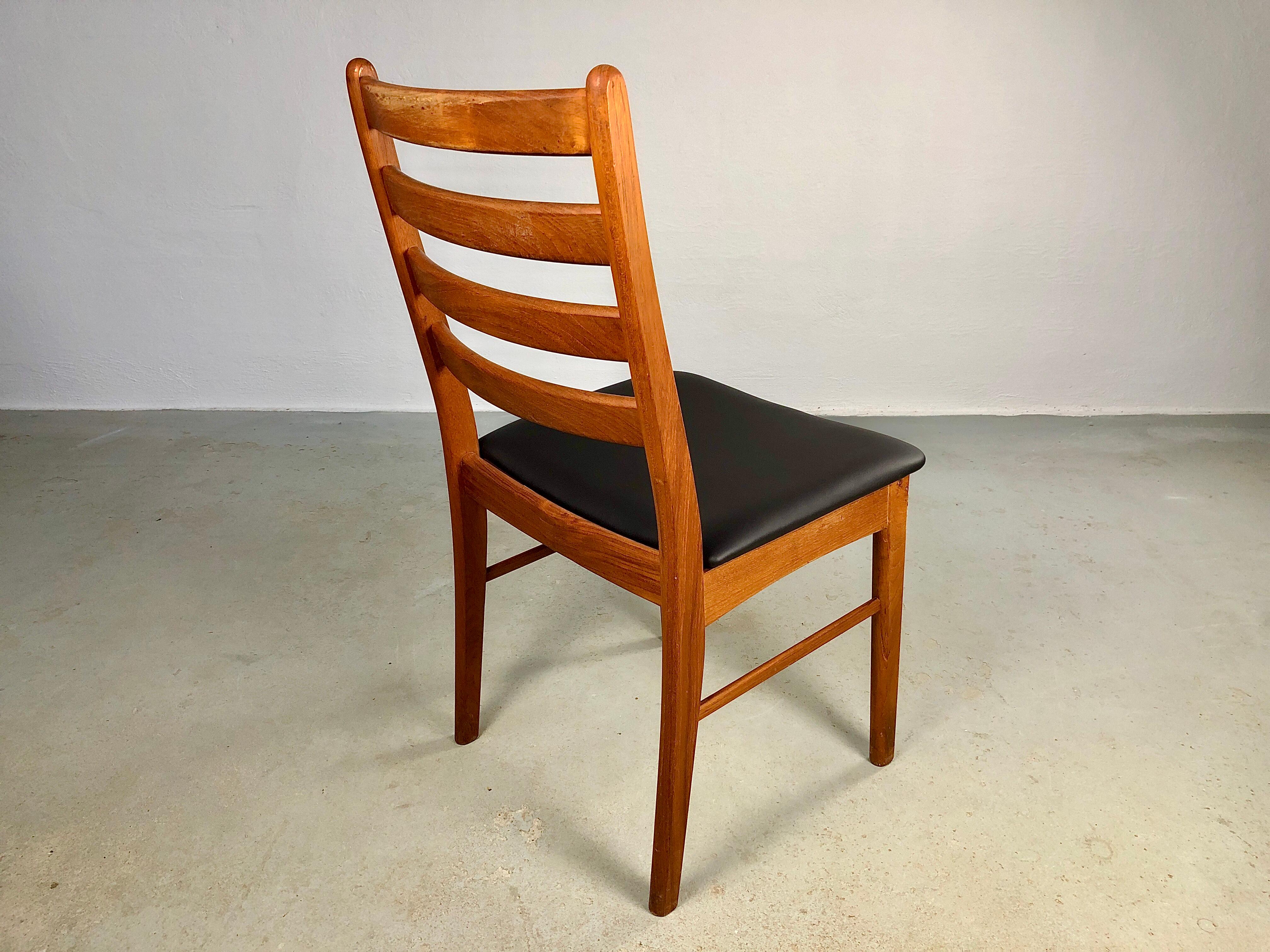1970´s Four Danish Teak Dining Chairs with Leathered Seats by Korup Stolefabrik 2