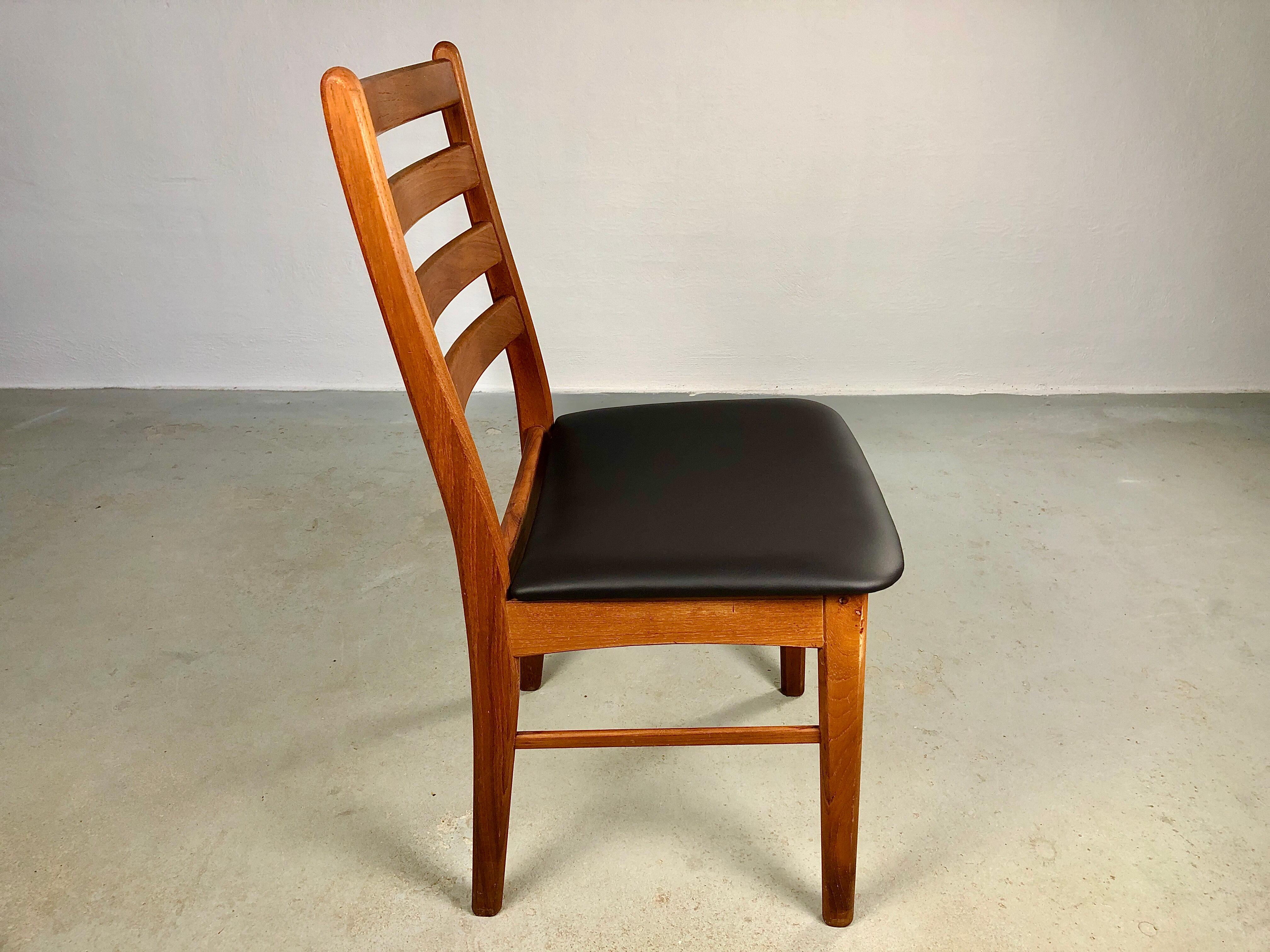 1970´s Four Danish Teak Dining Chairs with Leathered Seats by Korup Stolefabrik 3