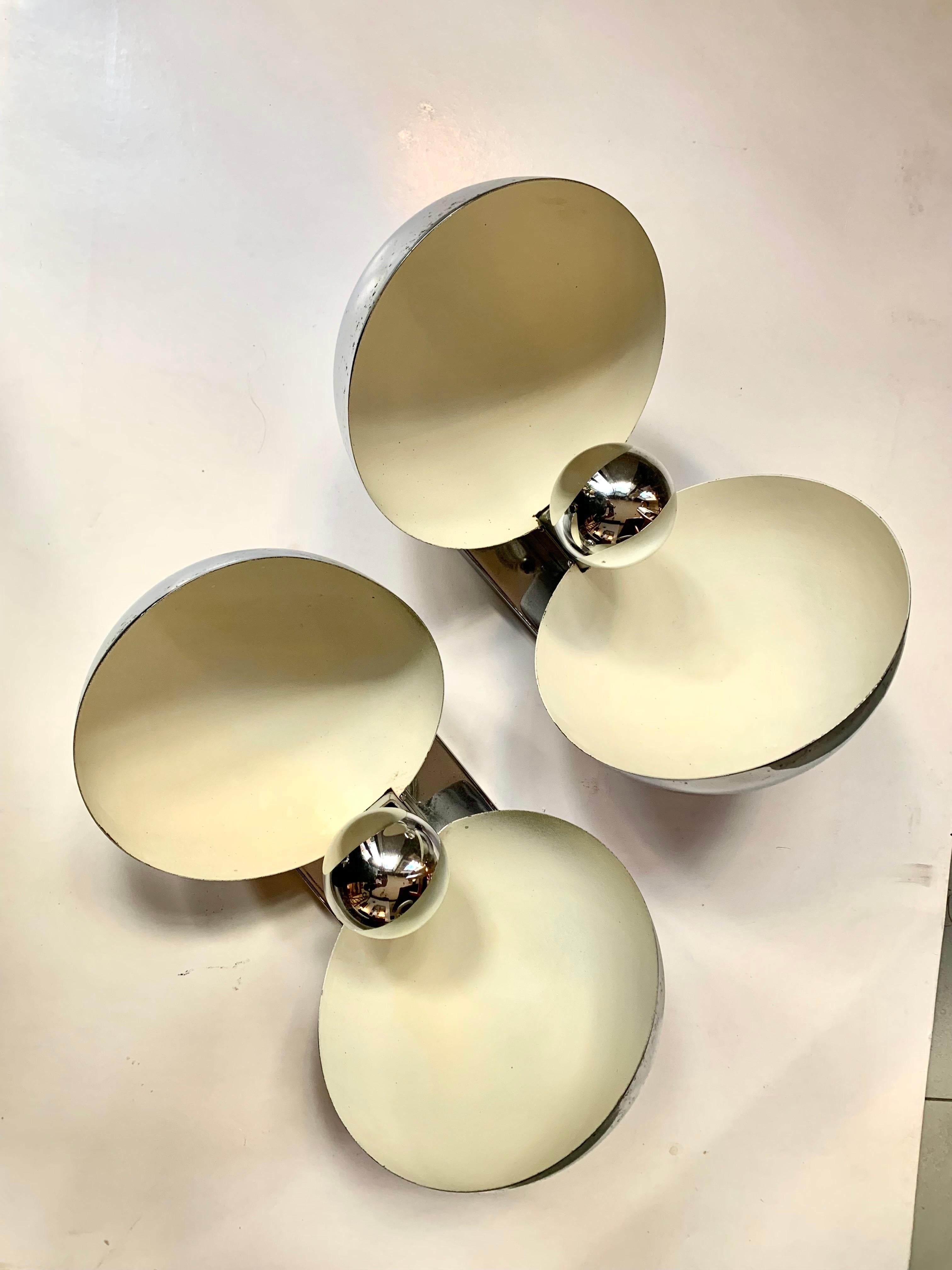 1970s Pair Space Age Ball Chrome and Lacquered Metal Wall Sconces For Sale 5