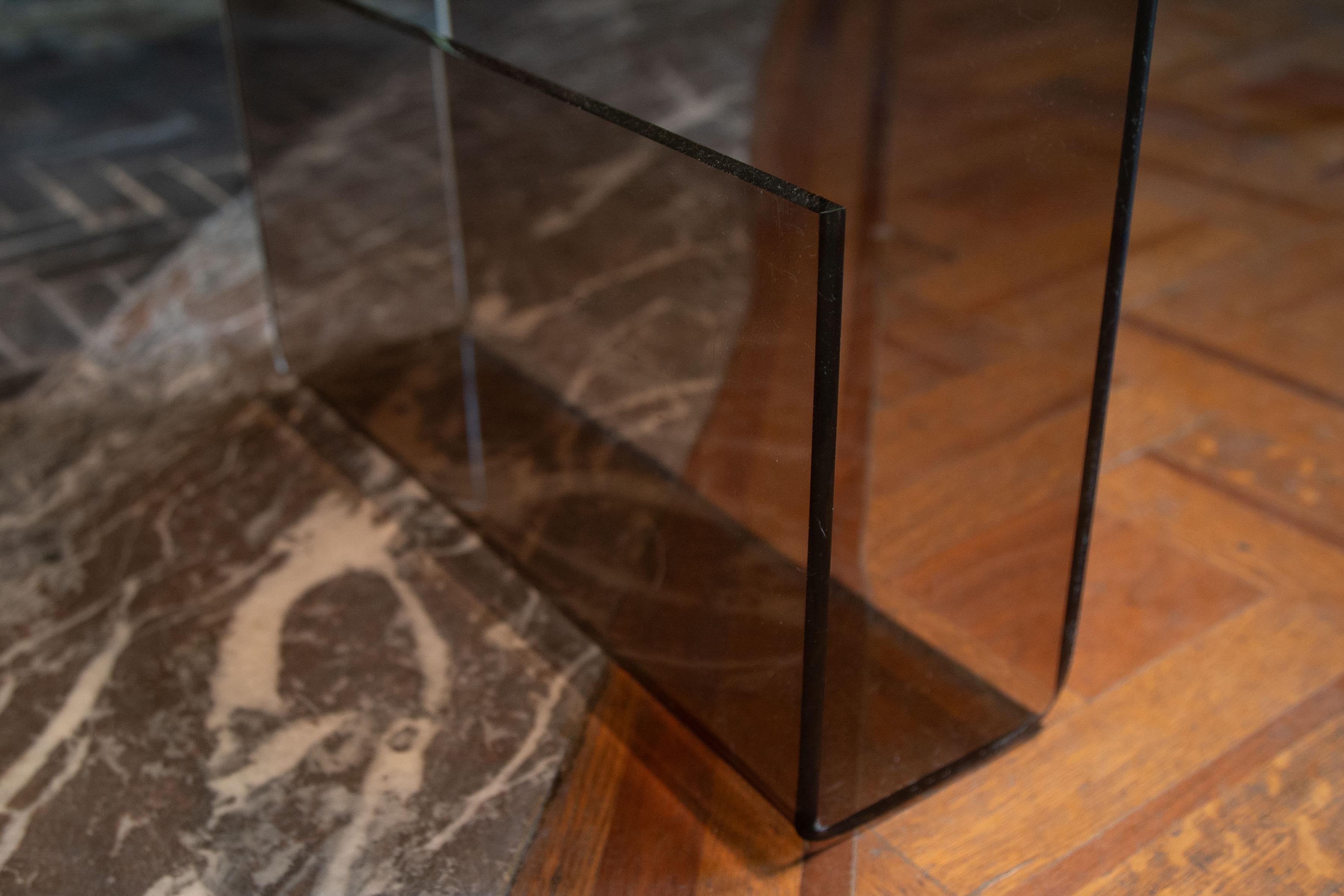 1970 s Beistelltisch aus Plexiglas, hergestellt von Roche Bobois (Ende des 20. Jahrhunderts)