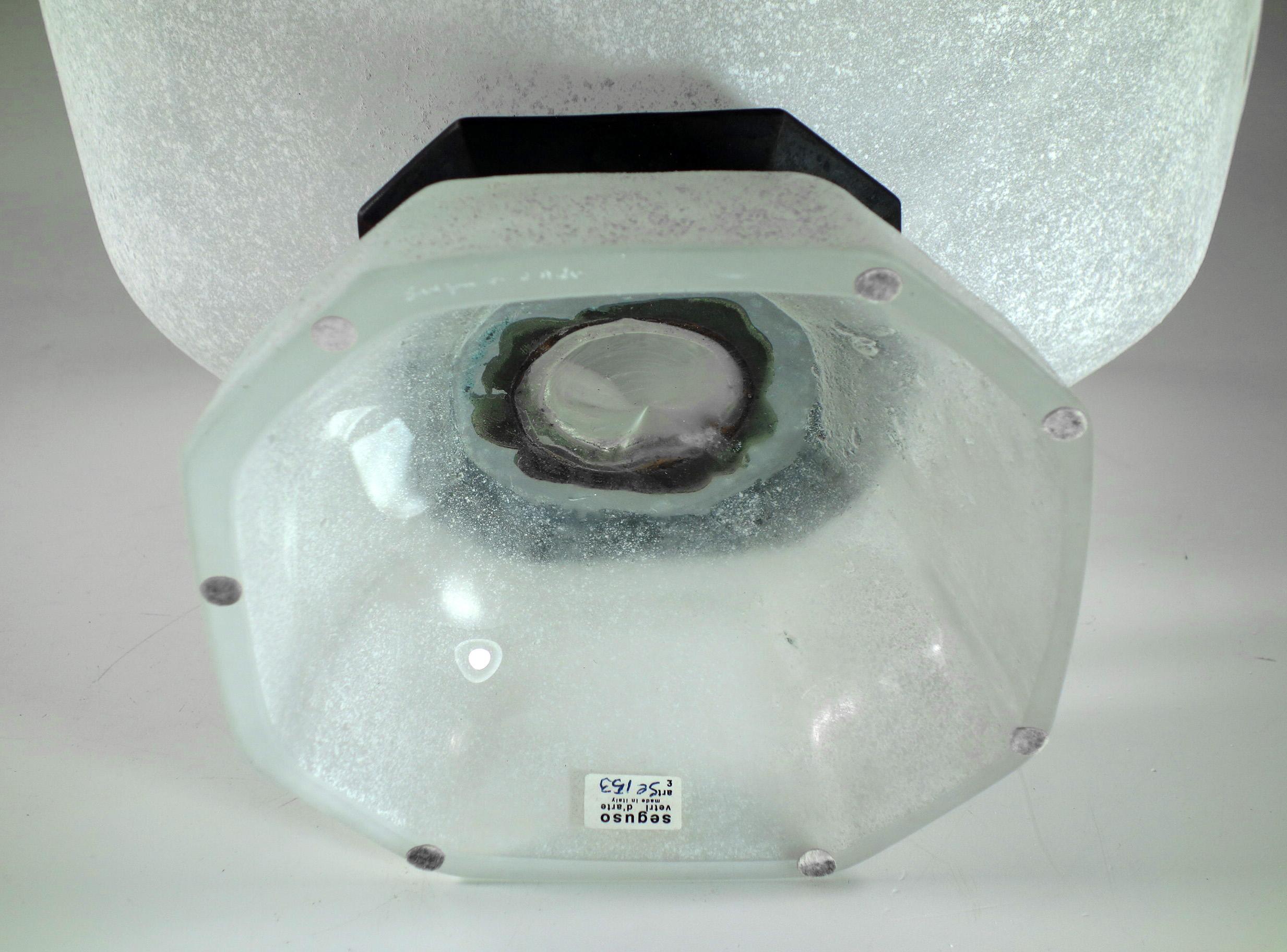 1970 Seguso Vetri D'Arte Vittorio Rigattieri White Black Murano Glass Vase For Sale 5