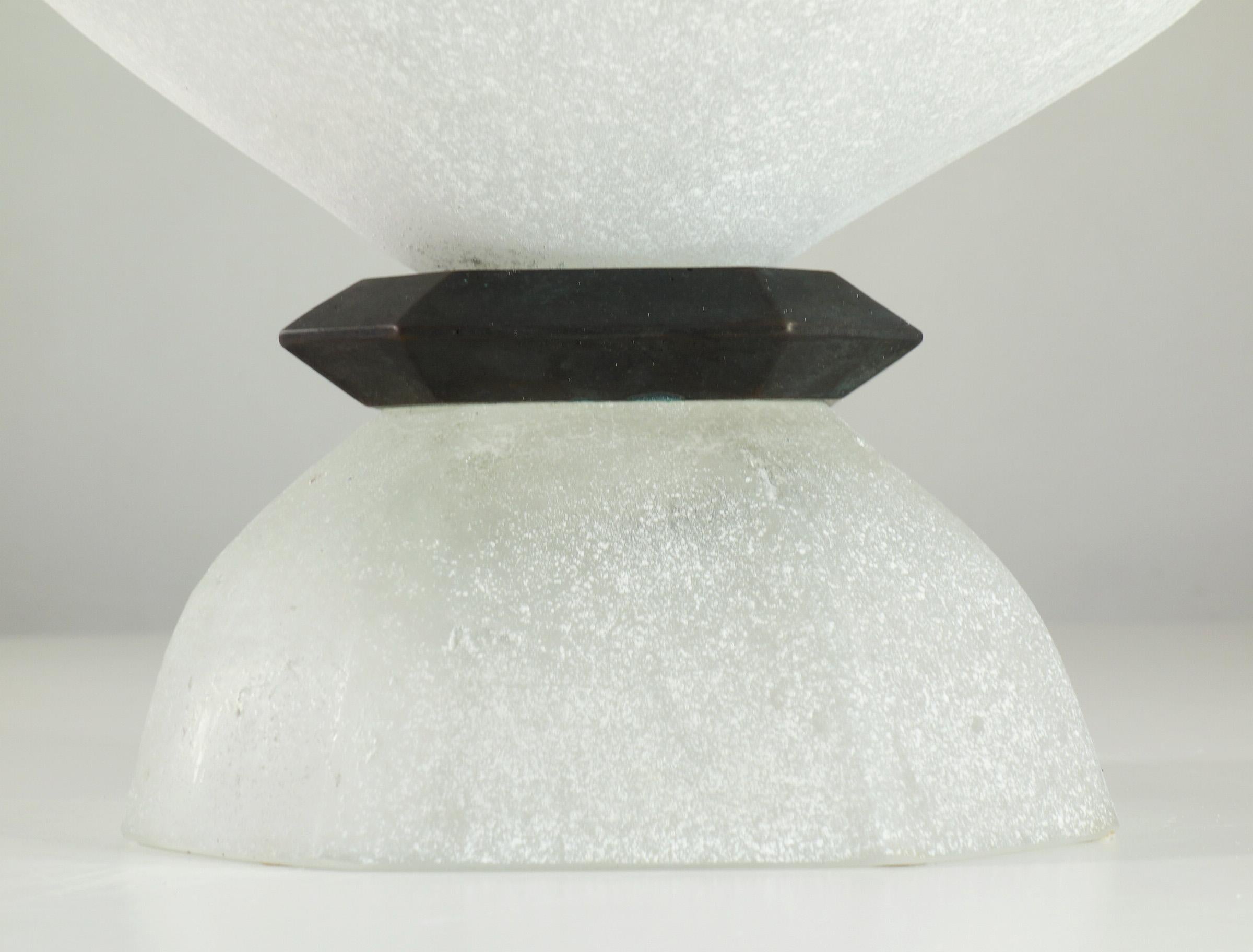 Mid-Century Modern 1970 Seguso Vetri D'Arte Vittorio Rigattieri White Black Murano Glass Vase For Sale