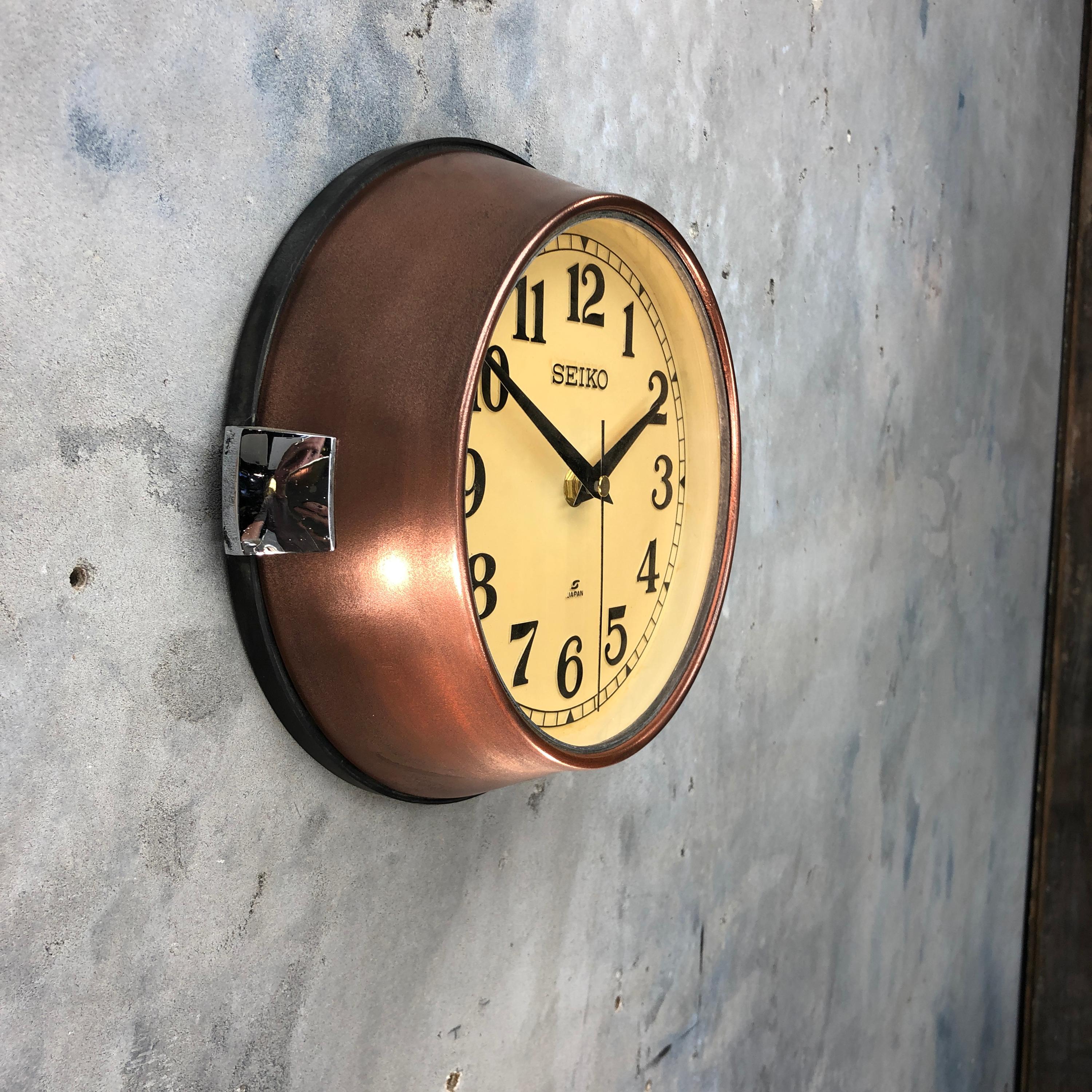 1970 Seiko Copper and Cream Retro Vintage Industrial Antique Steel Quartz Clock In Good Condition In Leicester, Leicestershire