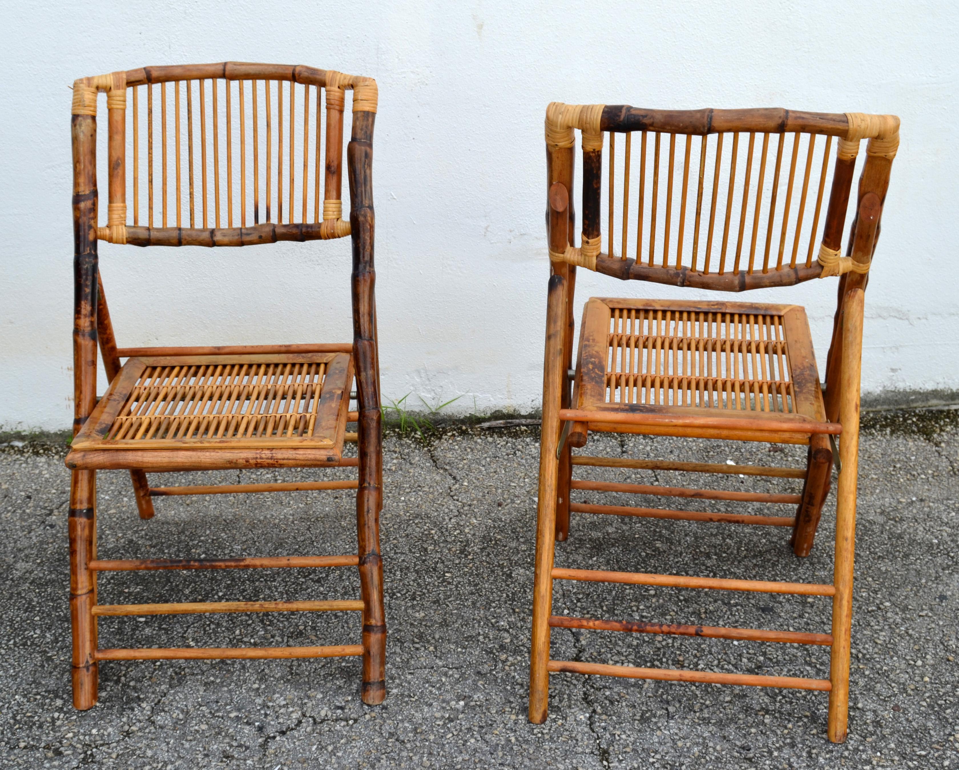 1970 Juego de 4 sillas plegables de bambú de mediados de siglo Modern British Colonial Style en venta 2